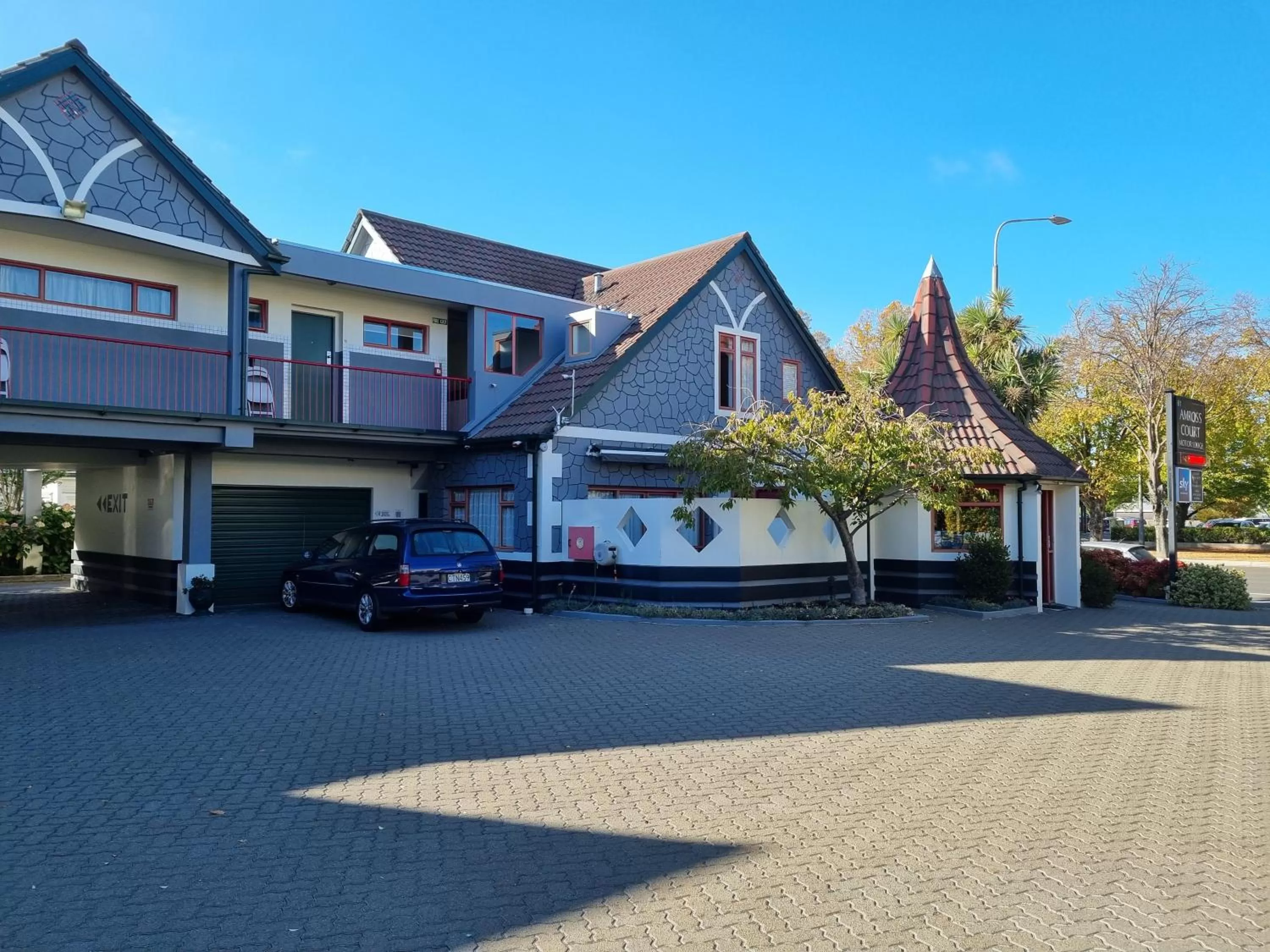 Property building in Amross Court