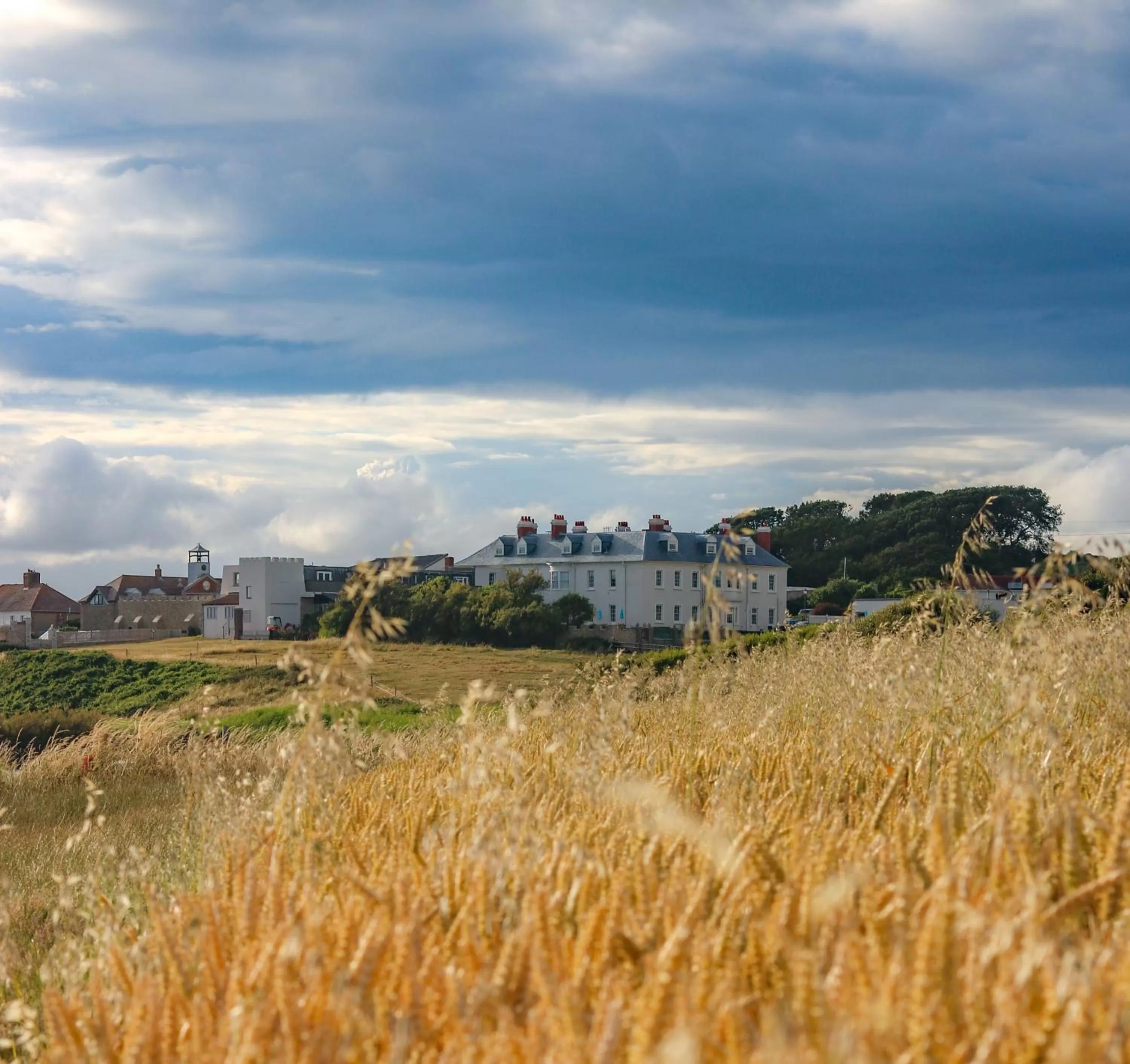 Moonfleet Manor Hotel