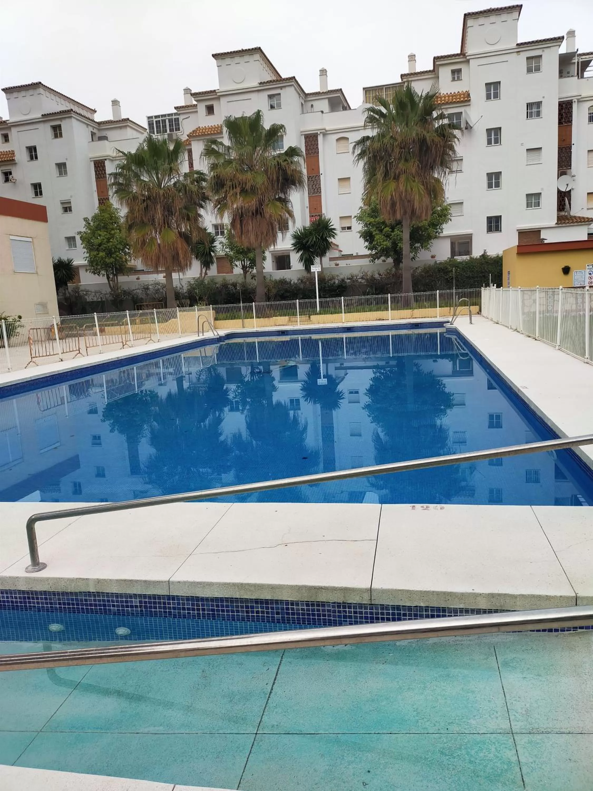 Swimming Pool in Benalmadena ,apartamento-Estudio primera Línea de Playa