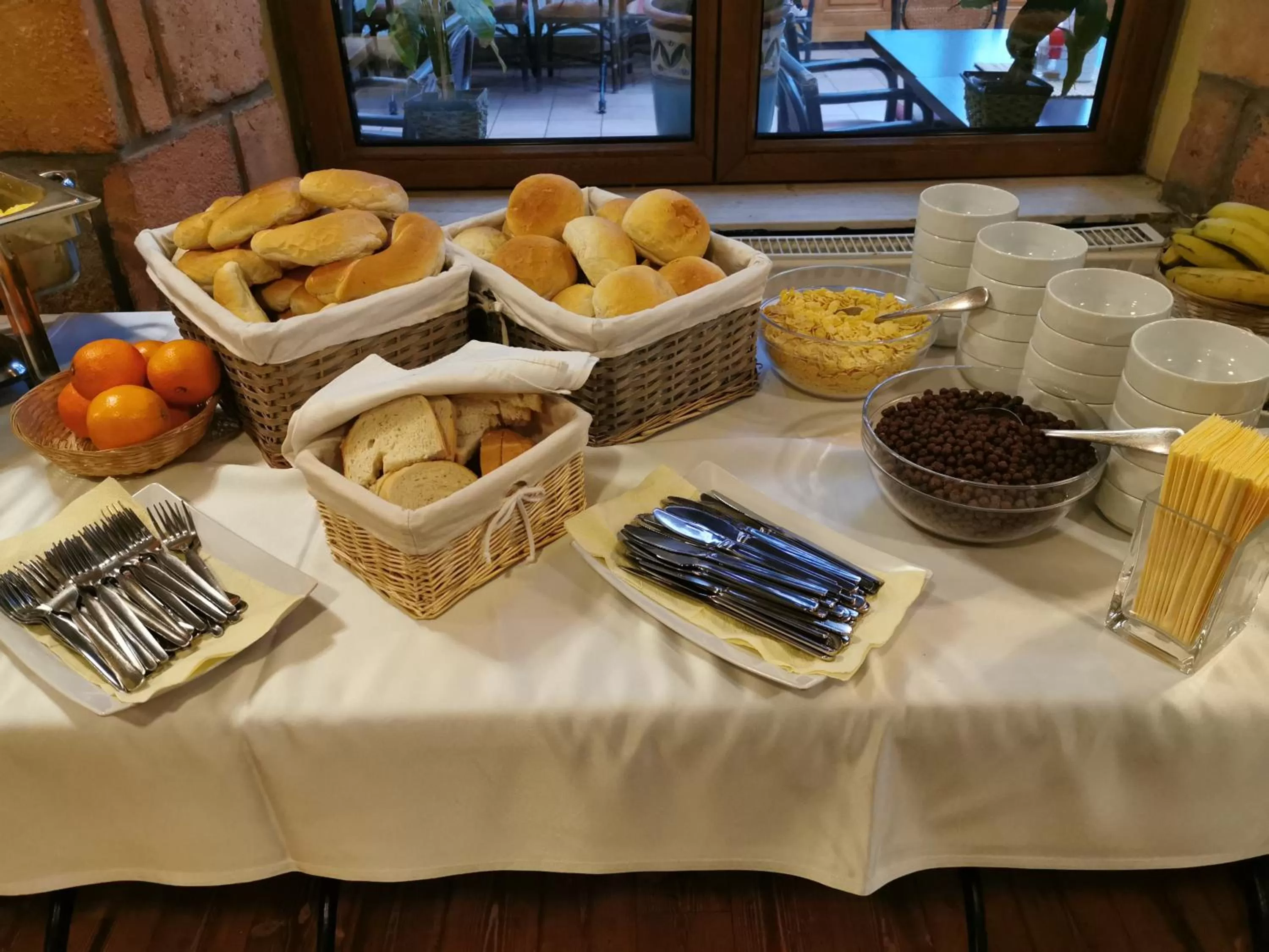 Breakfast in Publo Étterem és Panzió