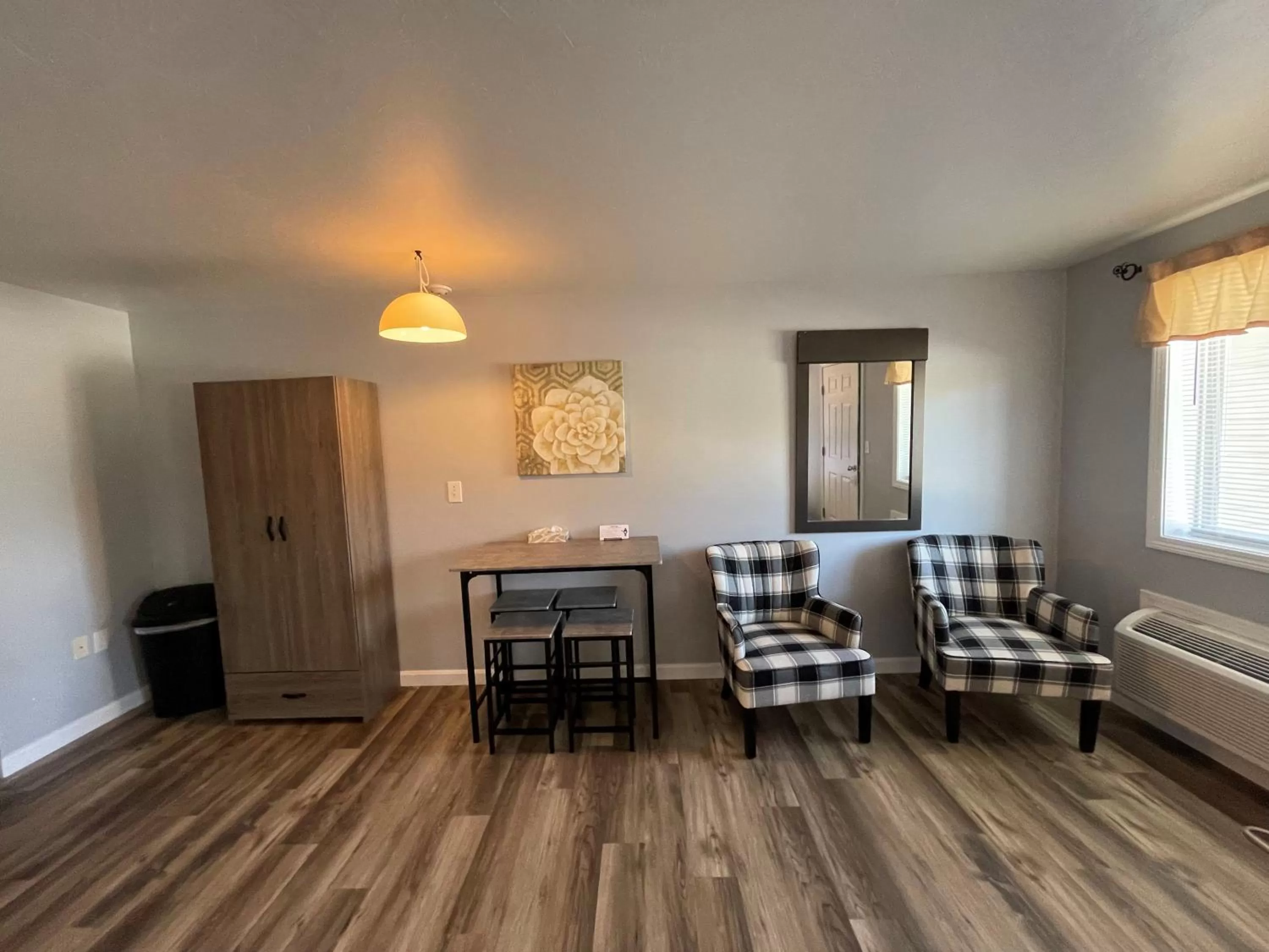 Seating Area in Misty Harbor Resort