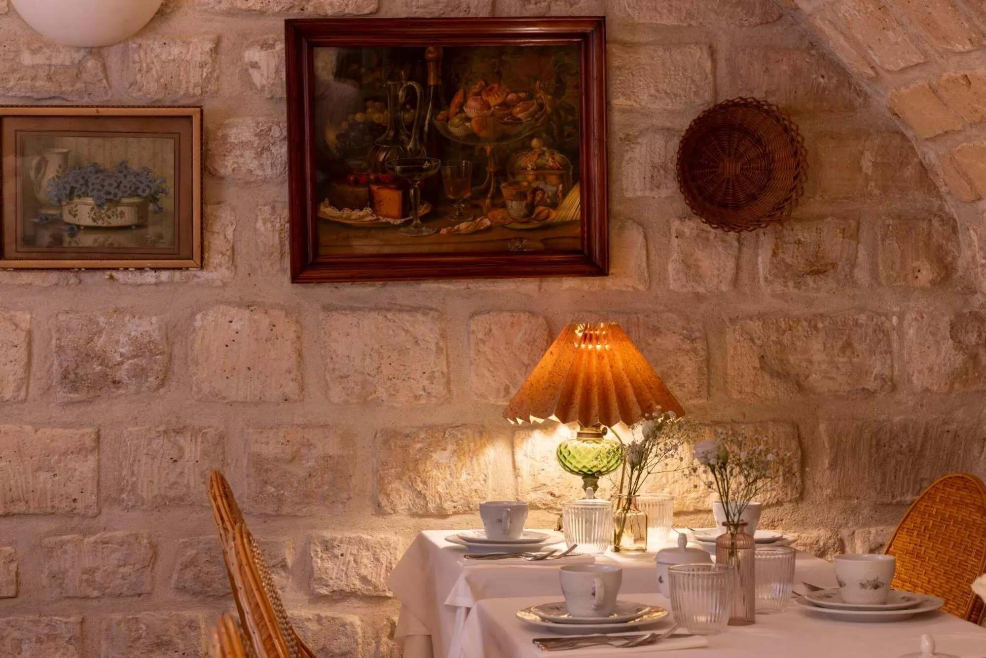 Buffet breakfast in Hôtel Le Saint Gregoire