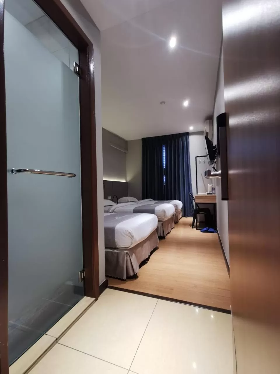 Photo of the whole room, Bed in OCEAN HOTEL