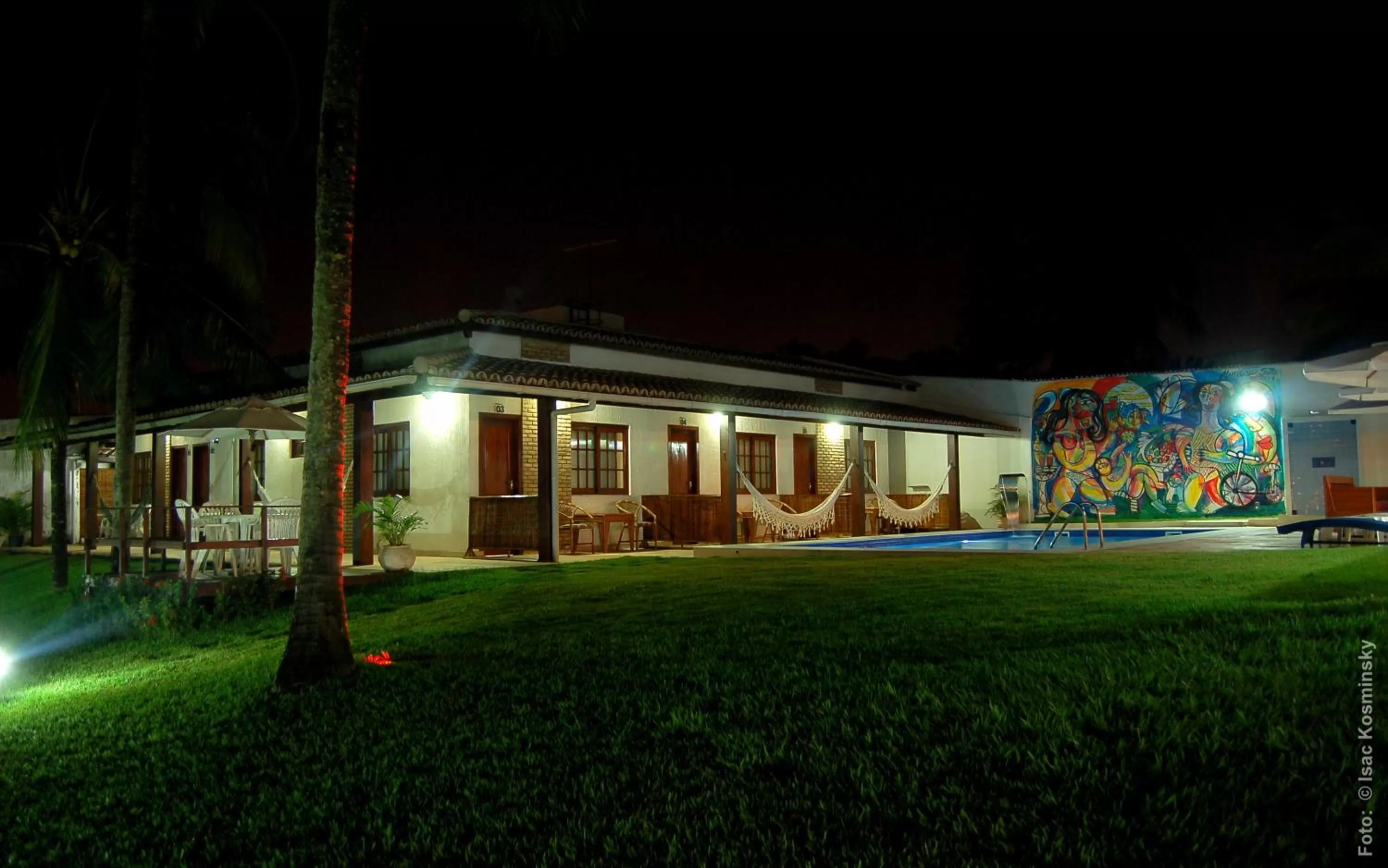 Property building in Hotel Pousada Salvador Paradise