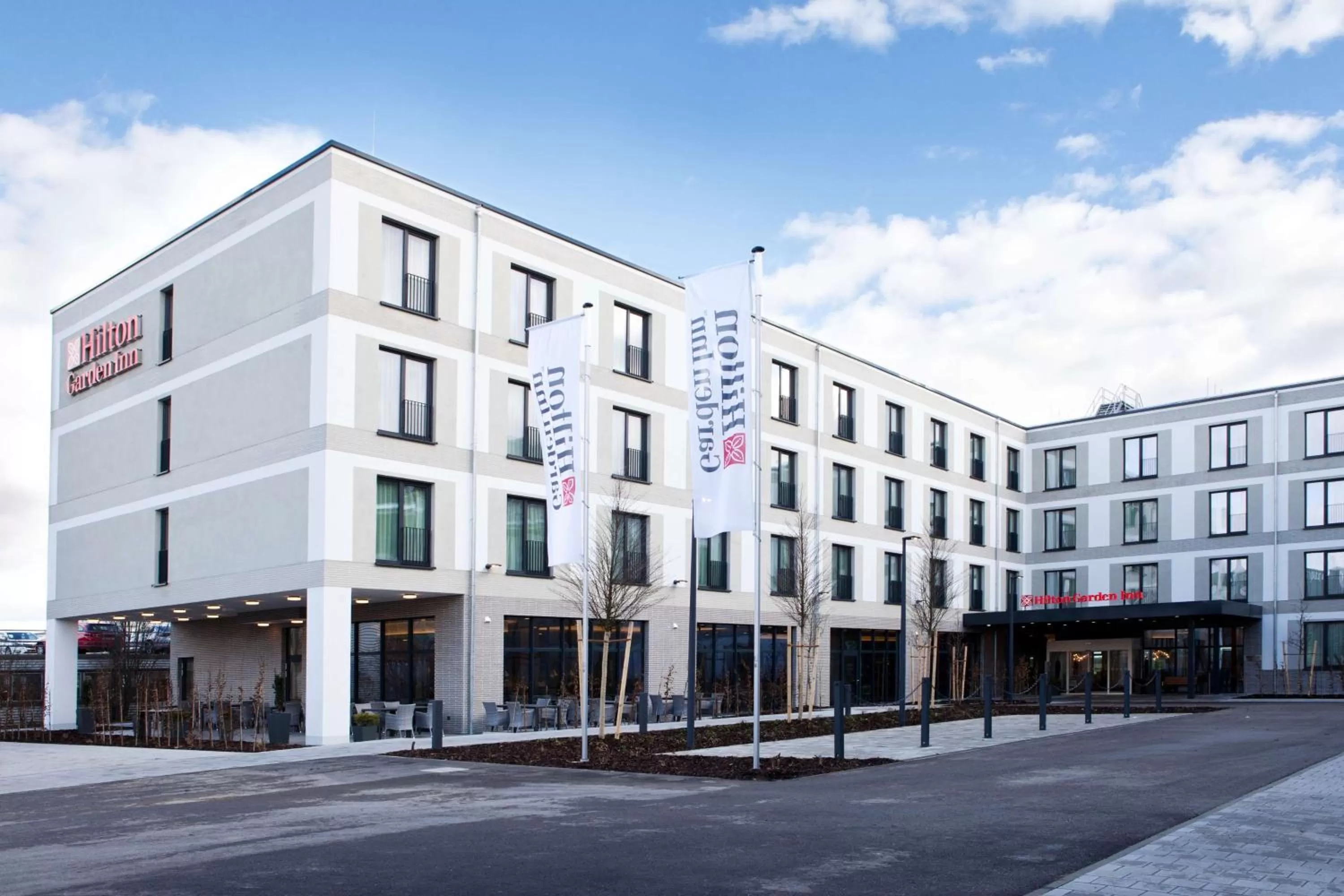 Property building in Hilton Garden Inn Munich Messe