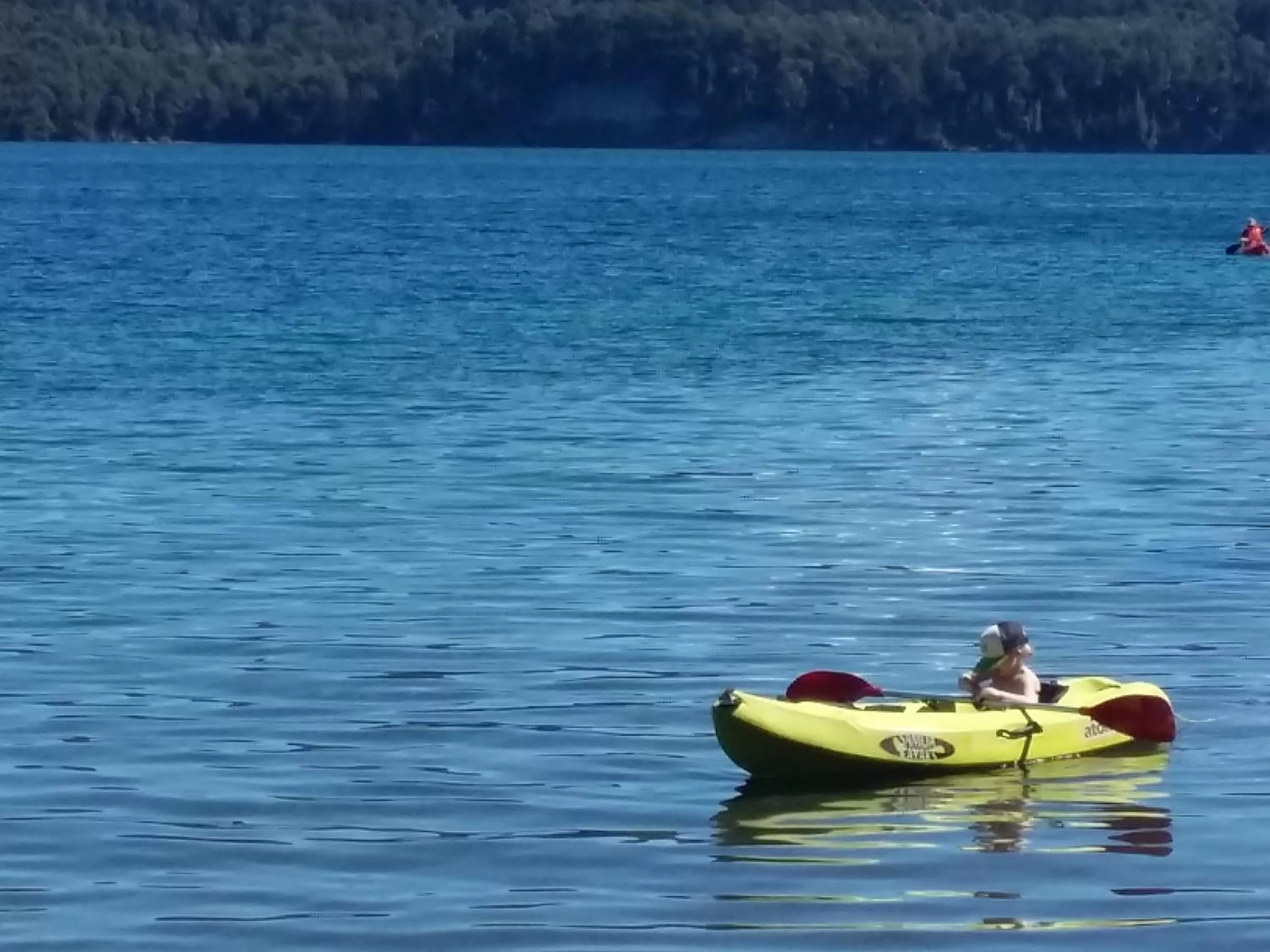 Canoeing in Hosteria Lekun Lekun