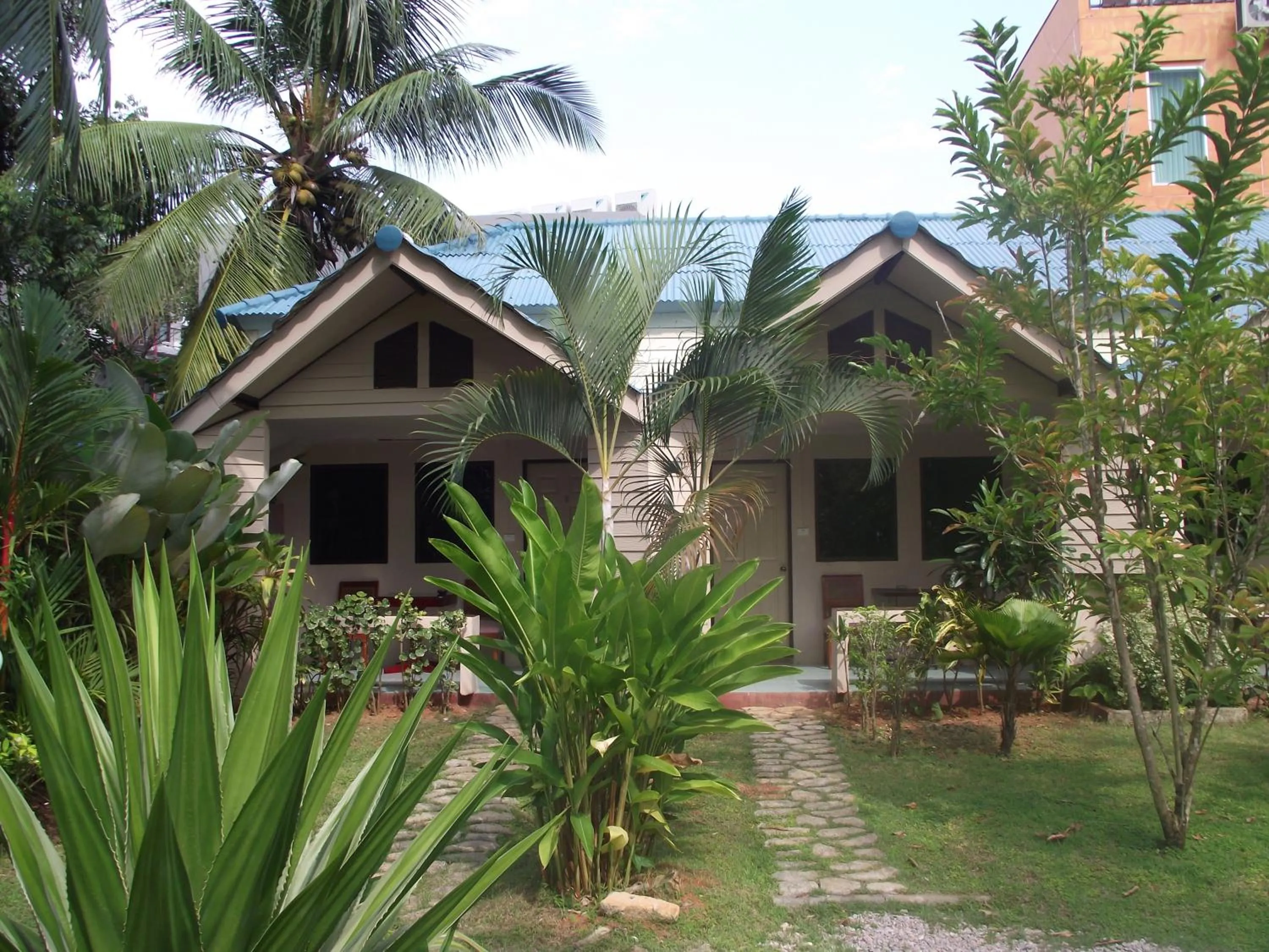 Facade/entrance in The Krabi Forest Homestay
