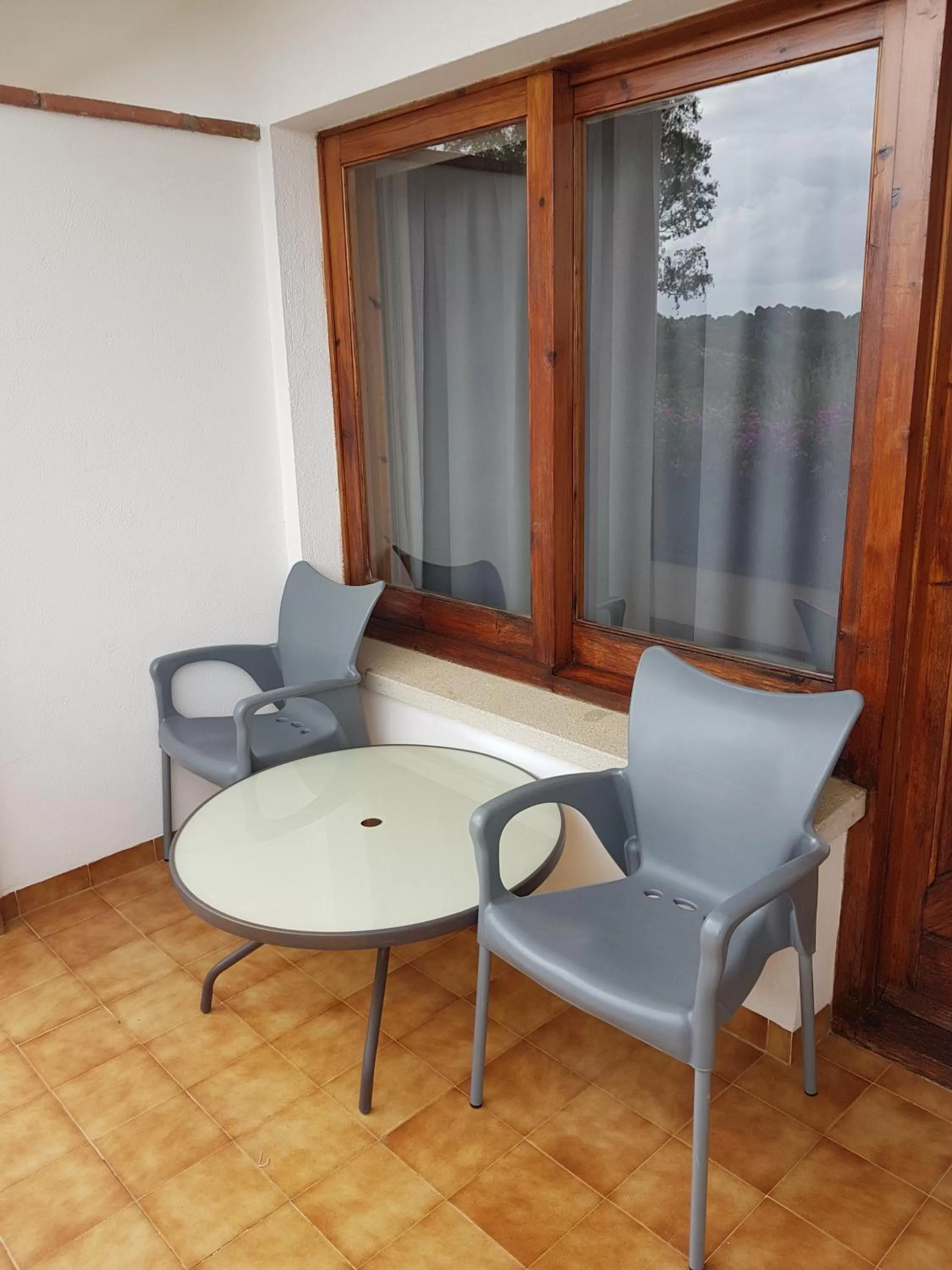 Seating Area in Hostal Ondina