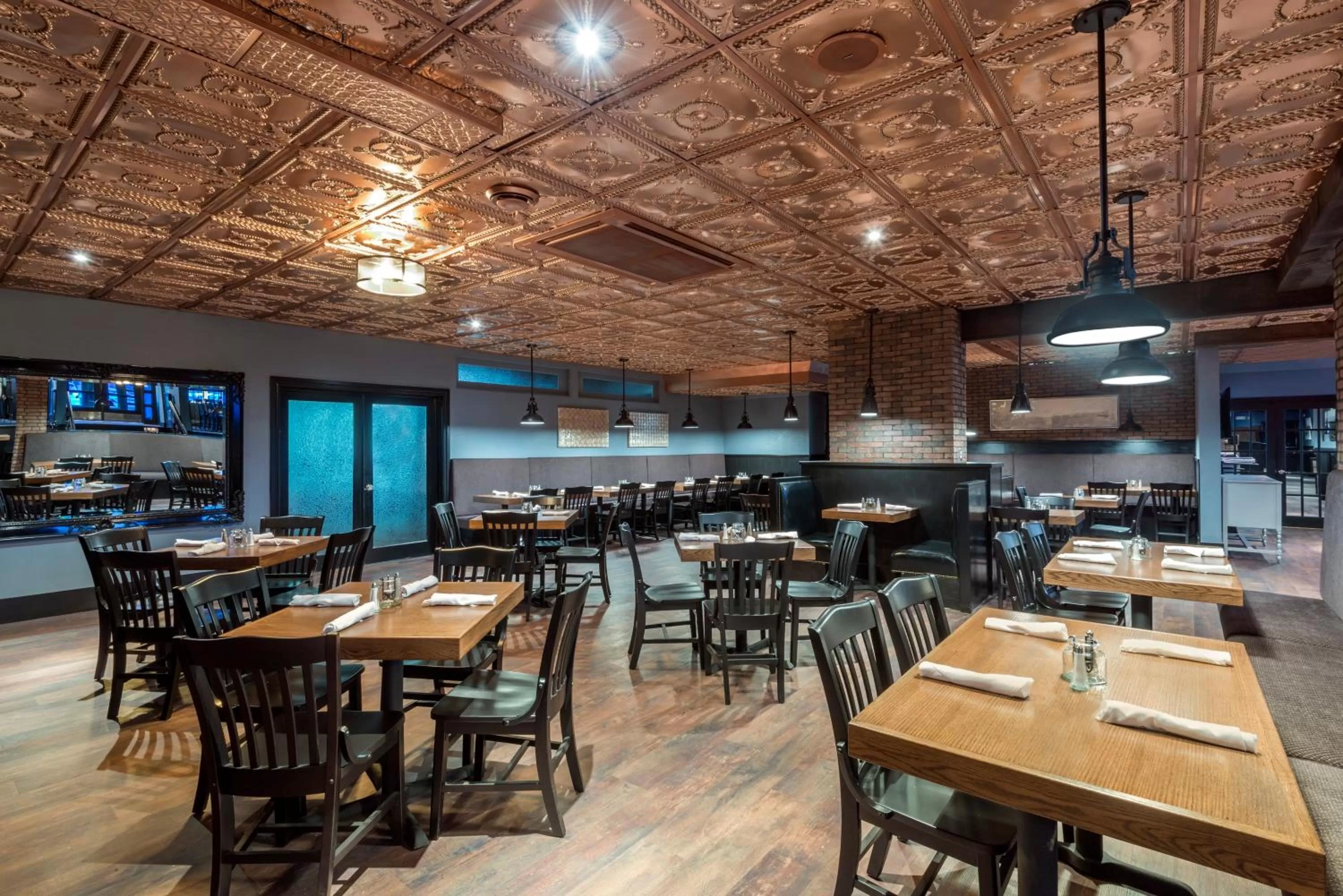 Restaurant/places to eat in Ramada Plaza by Wyndham Gatineau/Manoir du Casino