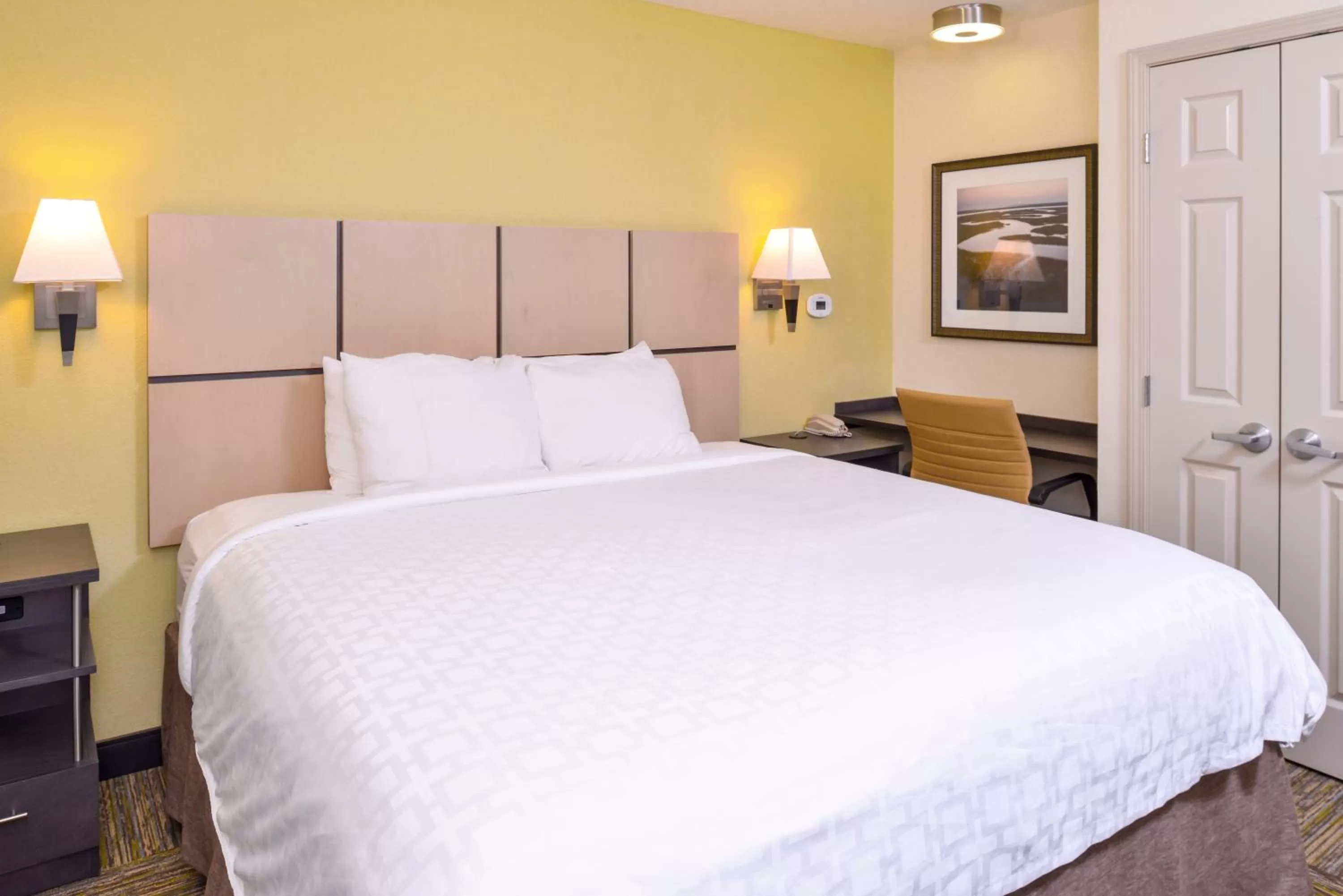 Bed in Candlewood Suites - Plano North by IHG