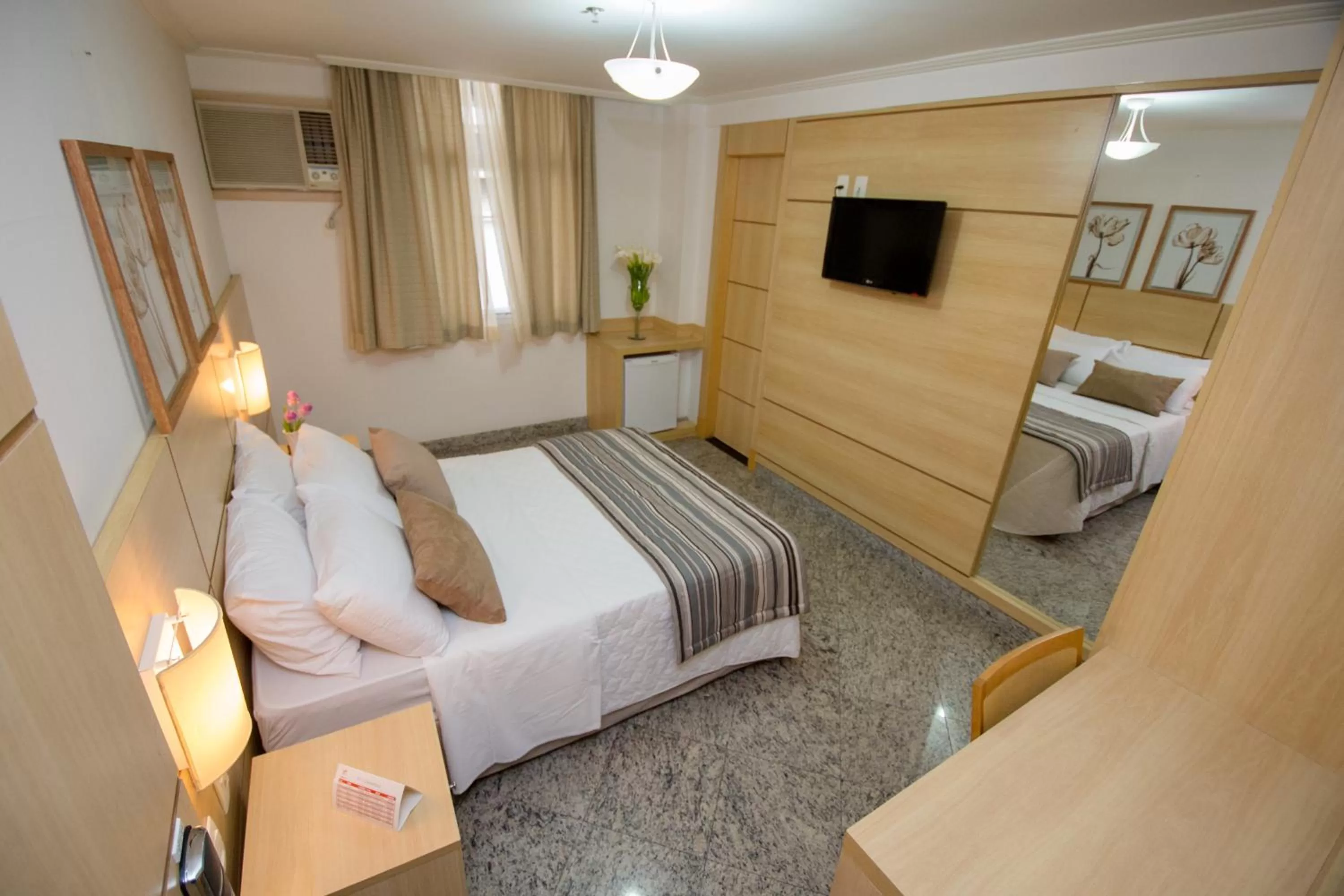 Bedroom, Bed in Hotel OK