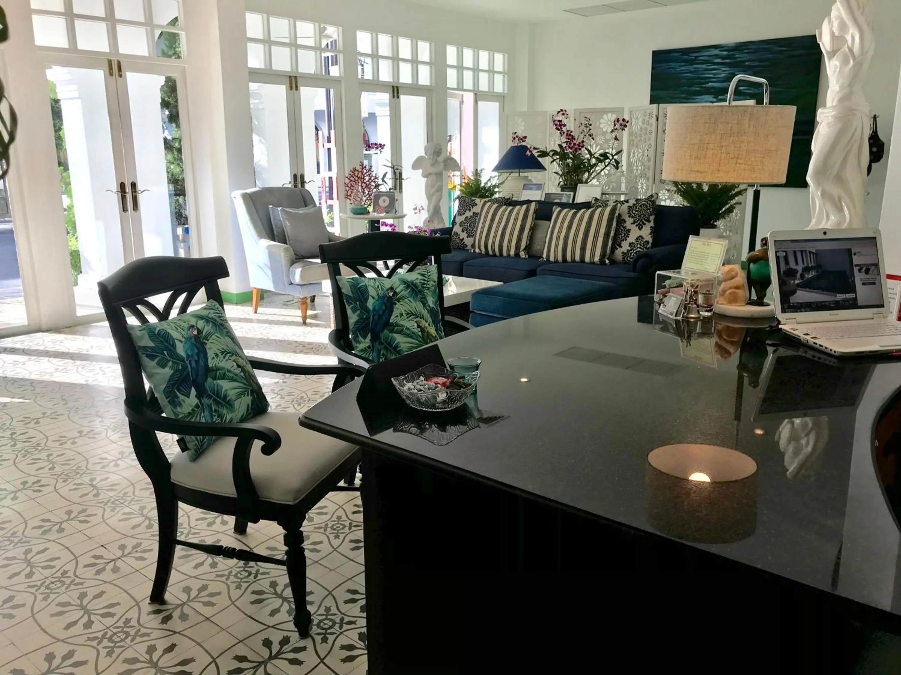 Lobby or reception in Casa Blanca Boutique Hotel - SHA Plus