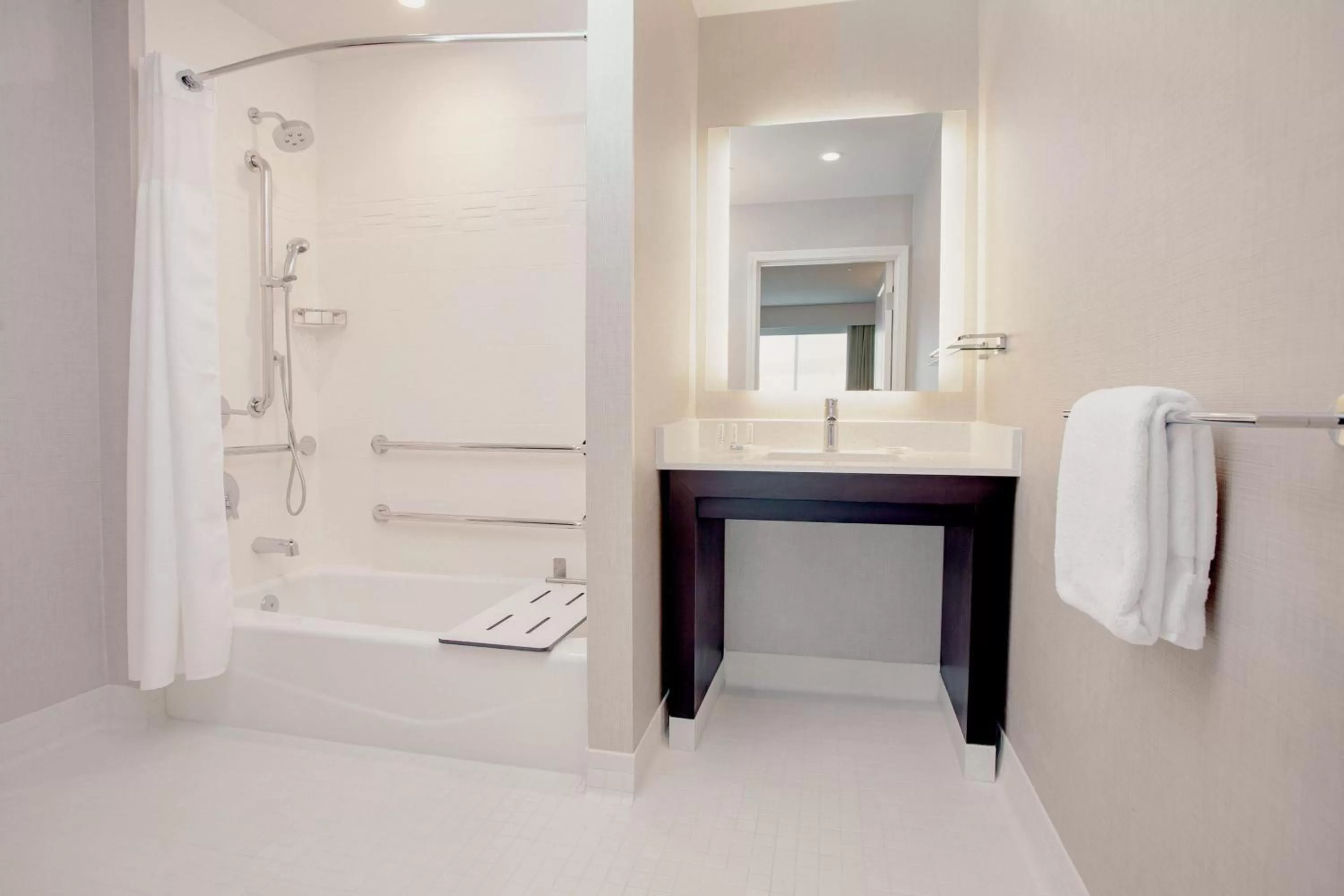Bathroom in Residence Inn by Marriott Loma Linda Redlands