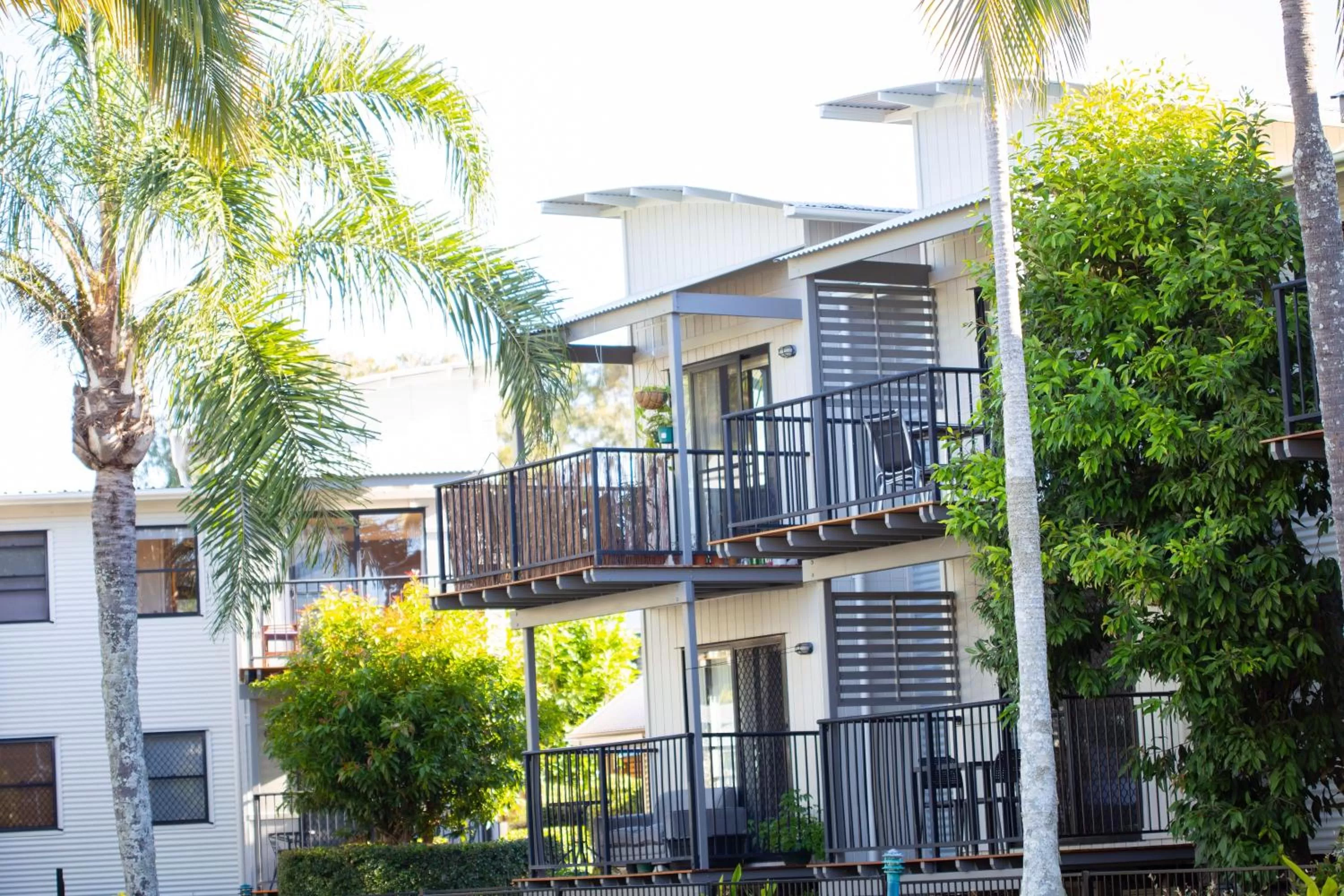 Property building in Noosa Lakes Resort