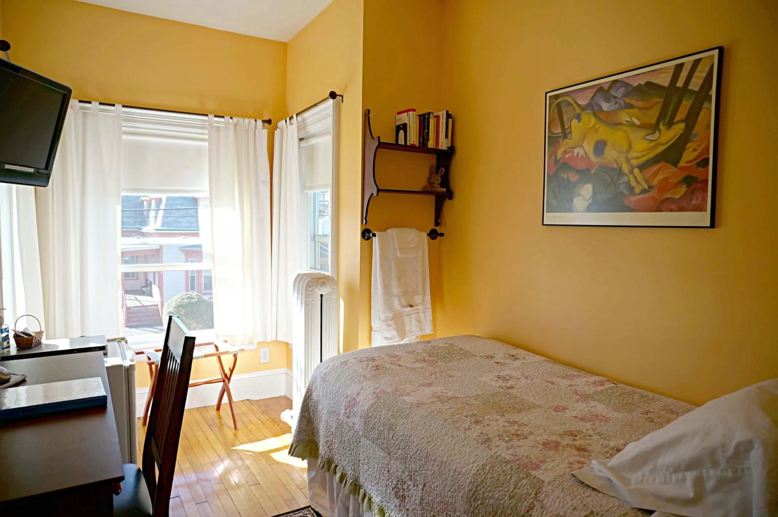 Bed in The Morrison House Bed and Breakfast