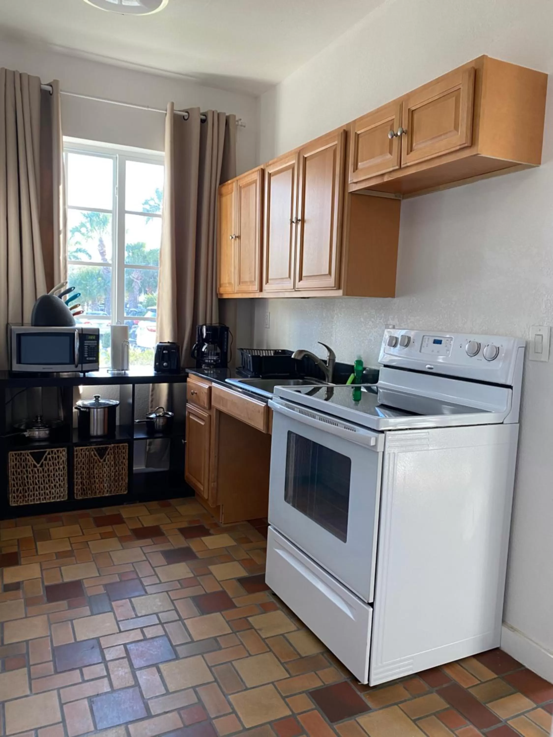 Kitchen or kitchenette in Harding Boutique Apartments