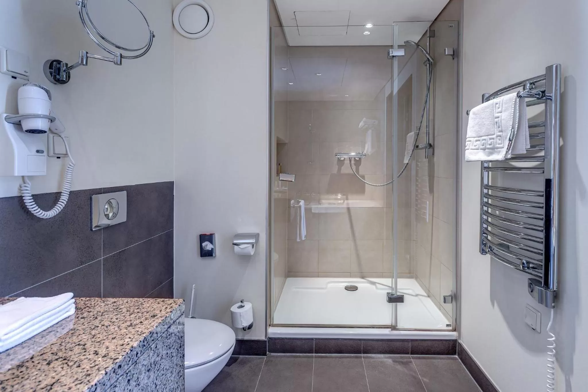 Bathroom in Holiday Inn Resort Warsaw Józefów by IHG