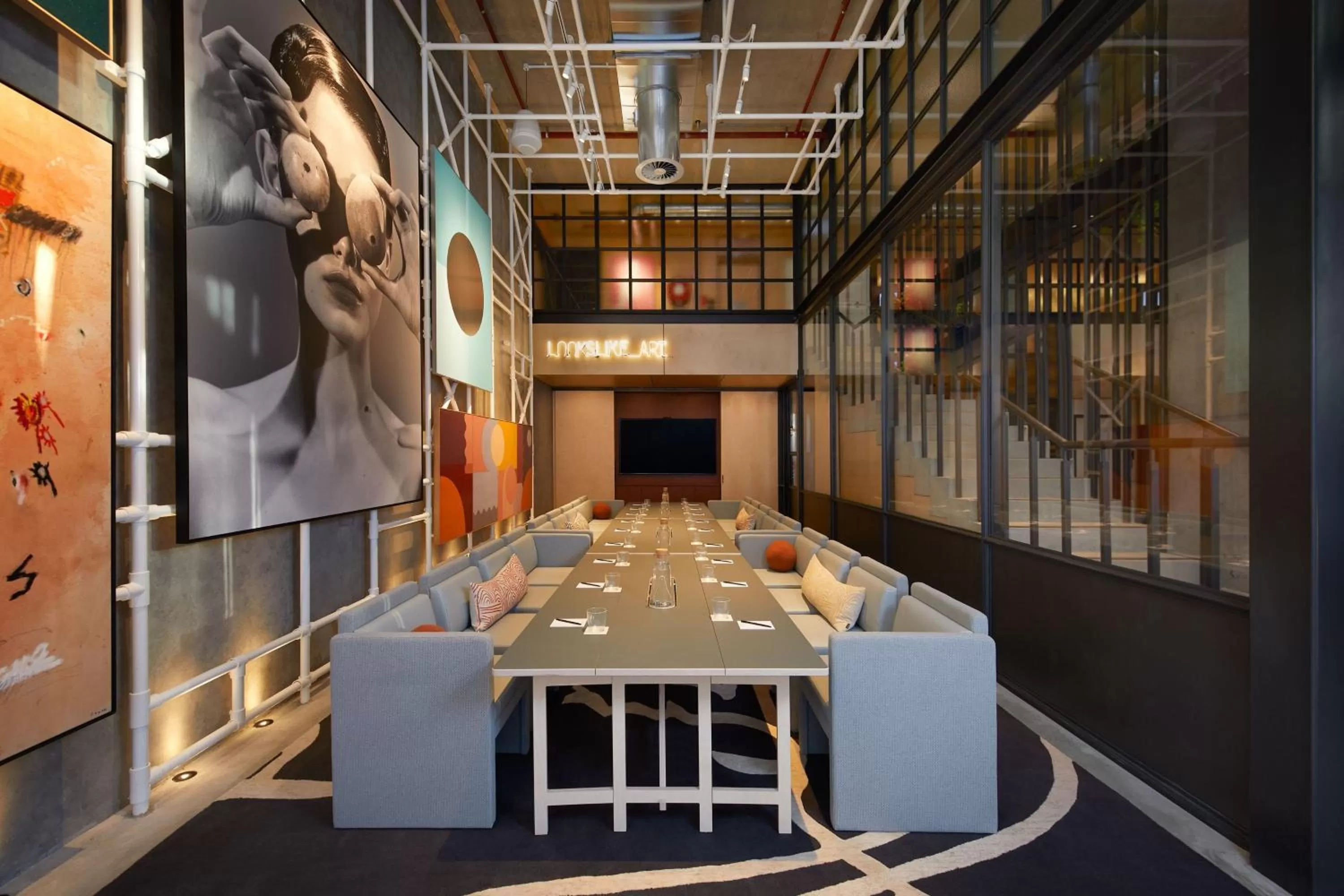 Meeting/conference room in Moxy Sydney Airport