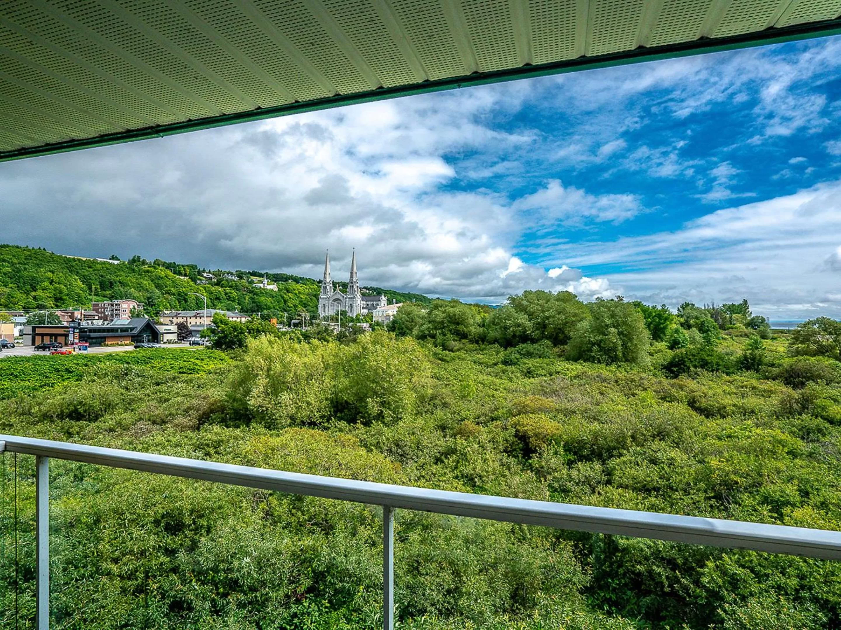 Bedroom in Quality Suites