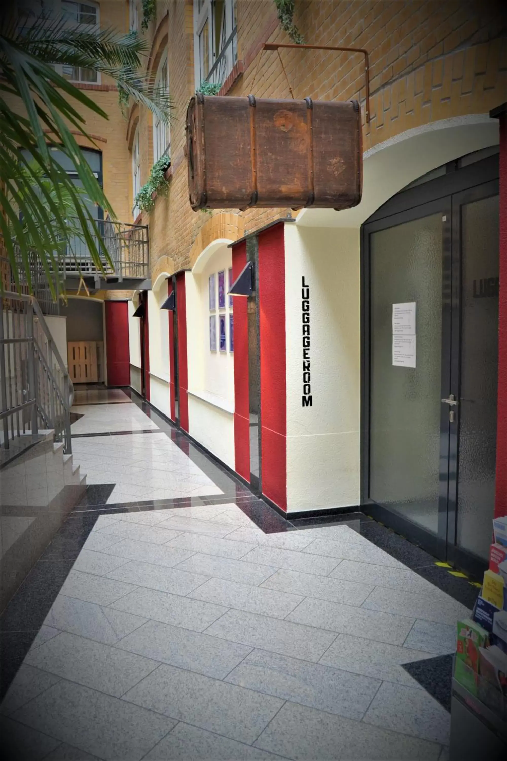 Singer109 Hostel, Hotel & Apartment Singer109 Hostel, Hotel & Apartment