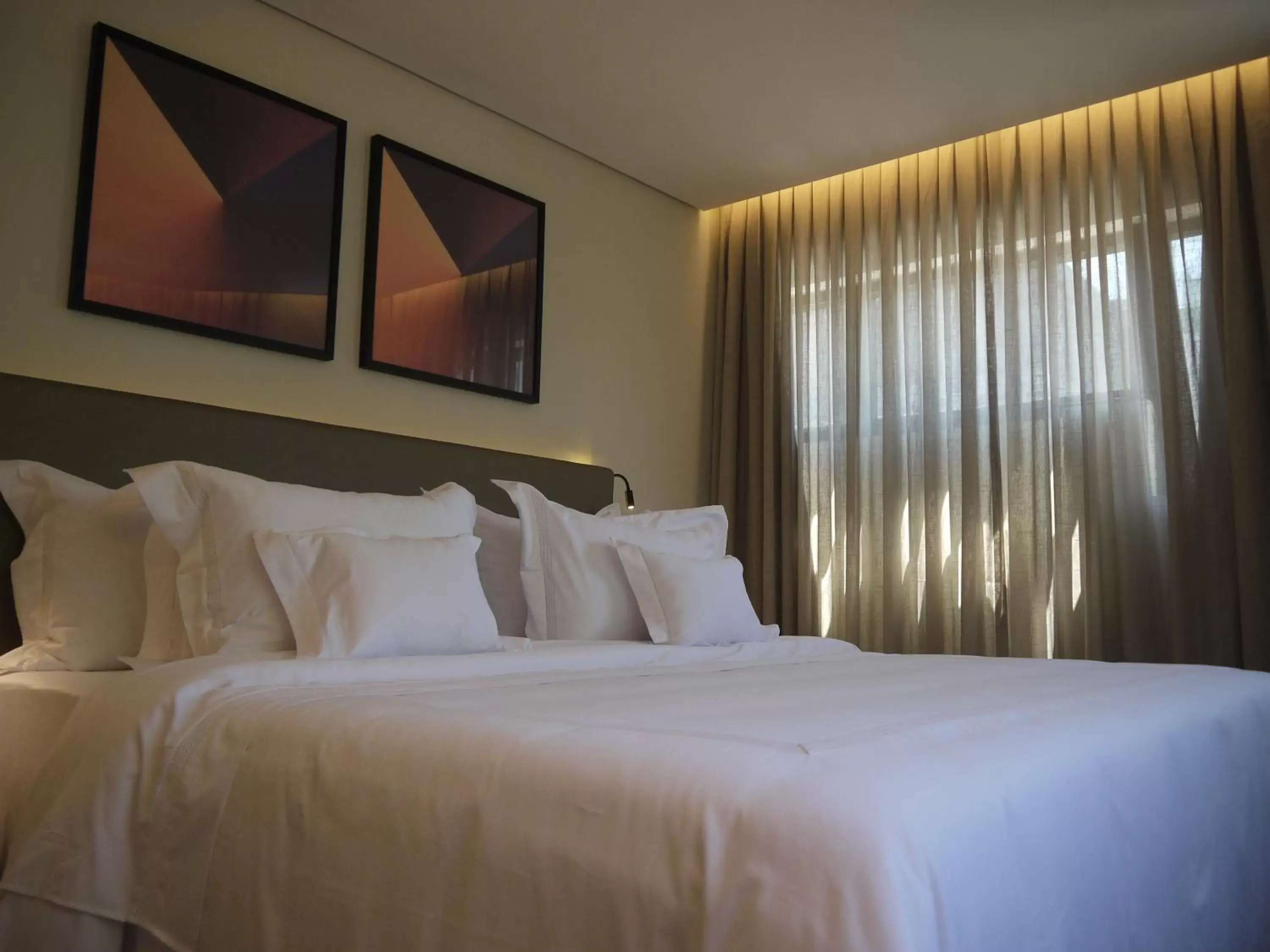 Premium Suite with Bath in Royal Jardins Boutique Hotel Premium Suite with Bath in Royal Jardins Boutique Hotel