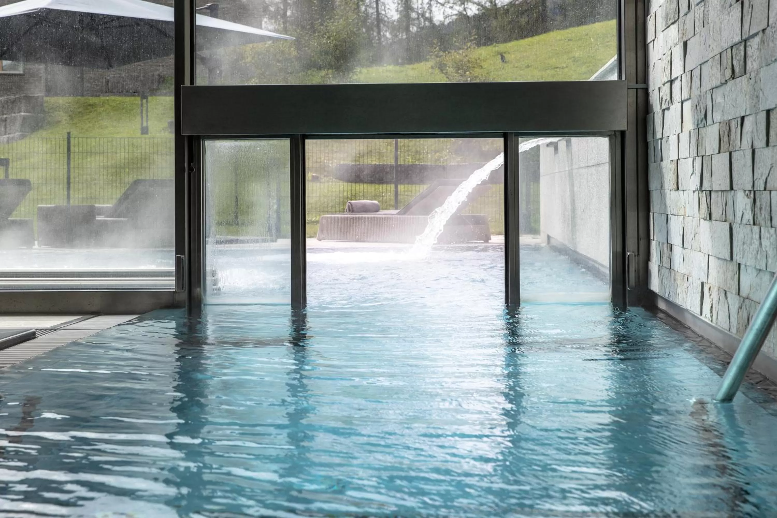 Swimming pool in AlpenGold Hotel Davos