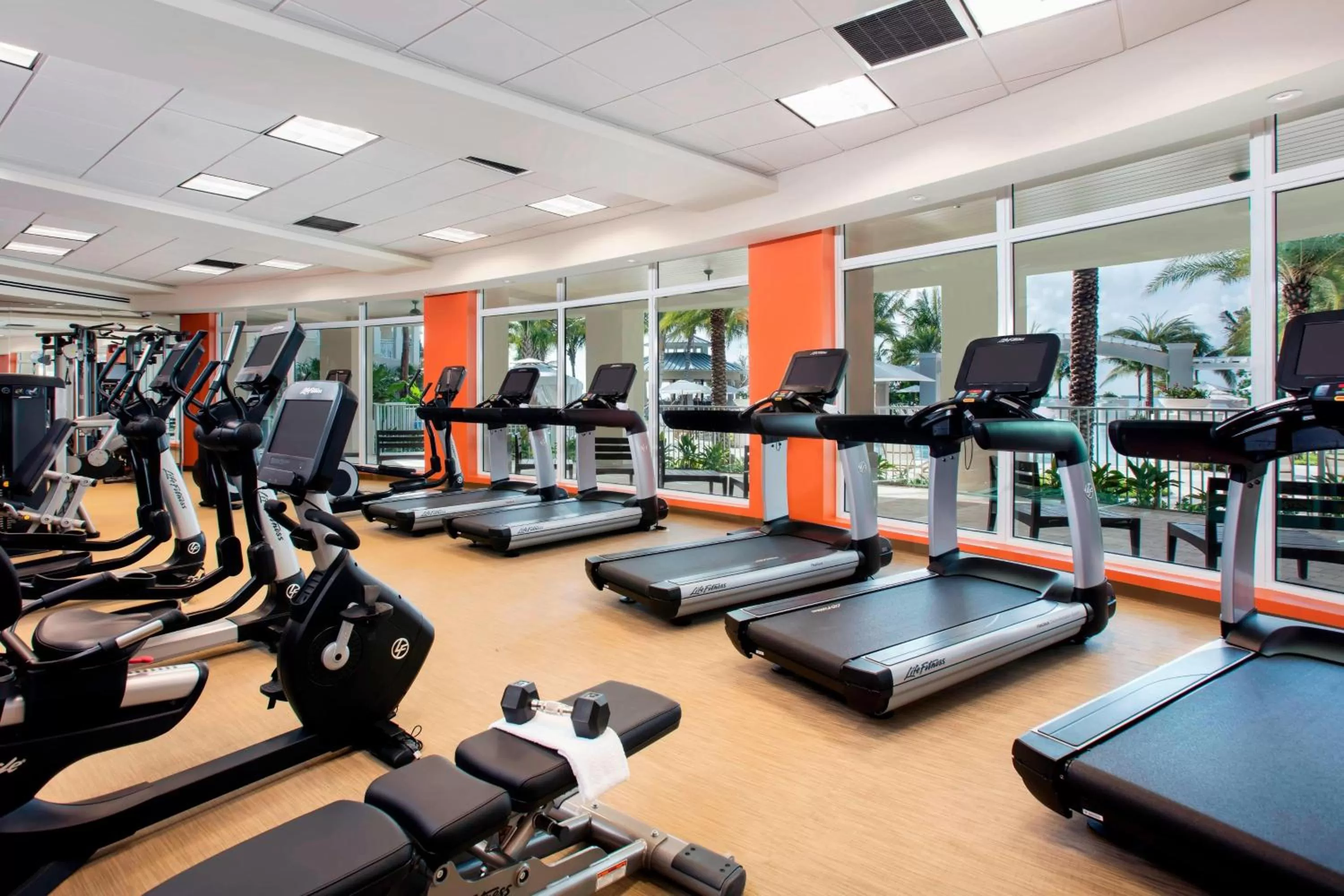 Fitness centre/facilities in Playa Largo Resort & Spa, Autograph Collection