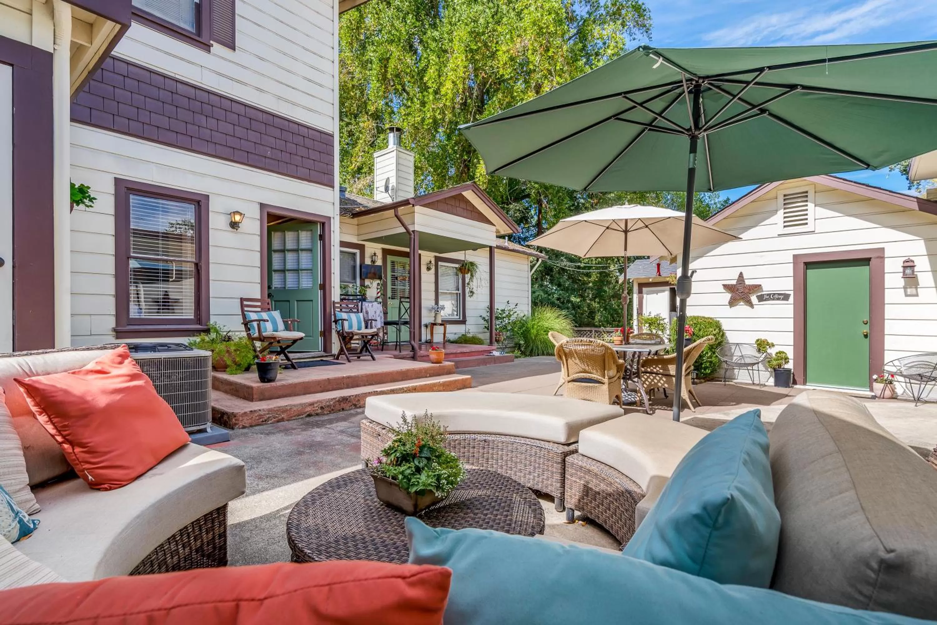 Patio in Cinnamon Bear Creekside Inn