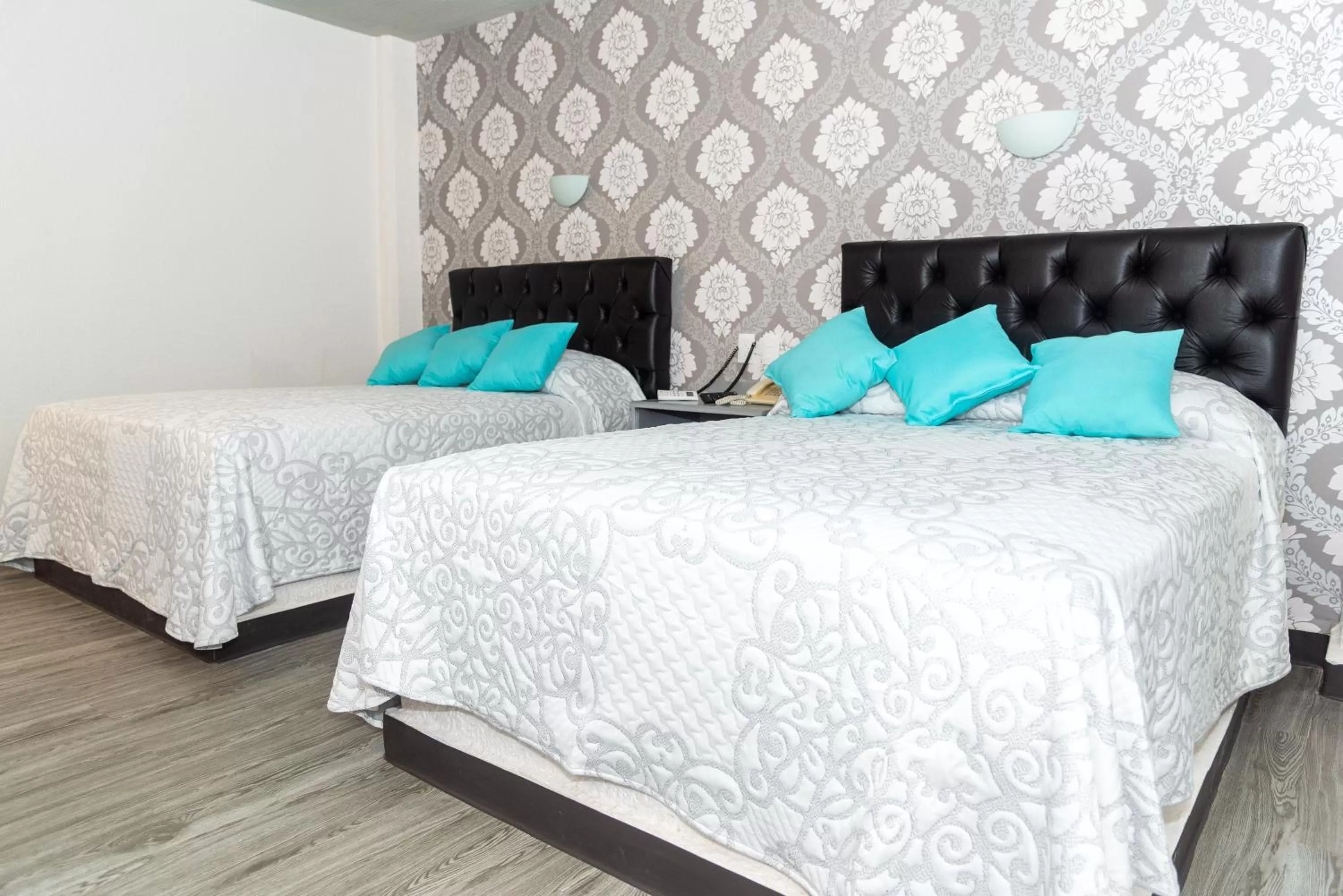 Bedroom, Bed in Hotel Kyrios Veracruz