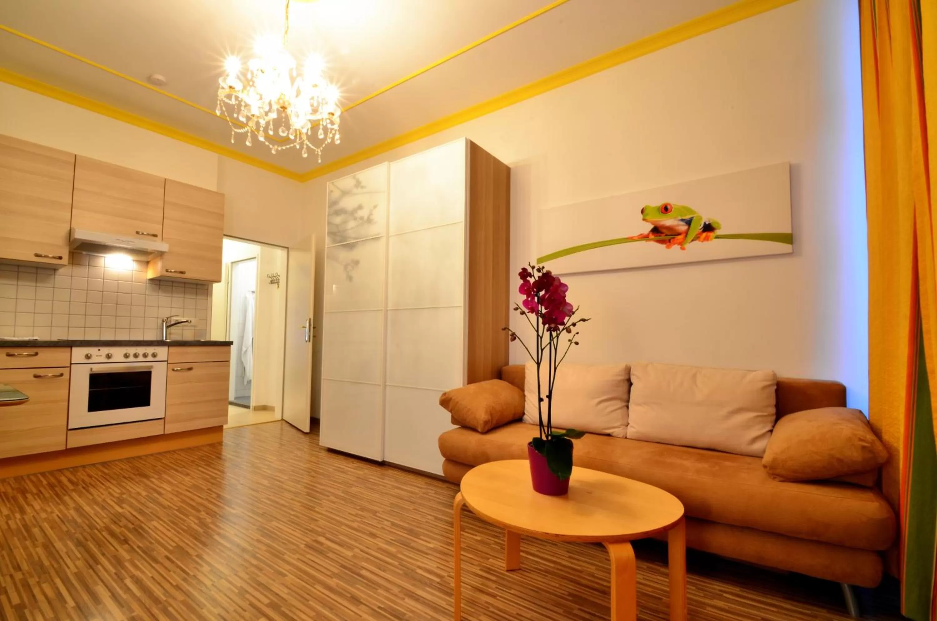 Kitchen or kitchenette in AJO Apartments - Messe City Flat - Self-Check-in