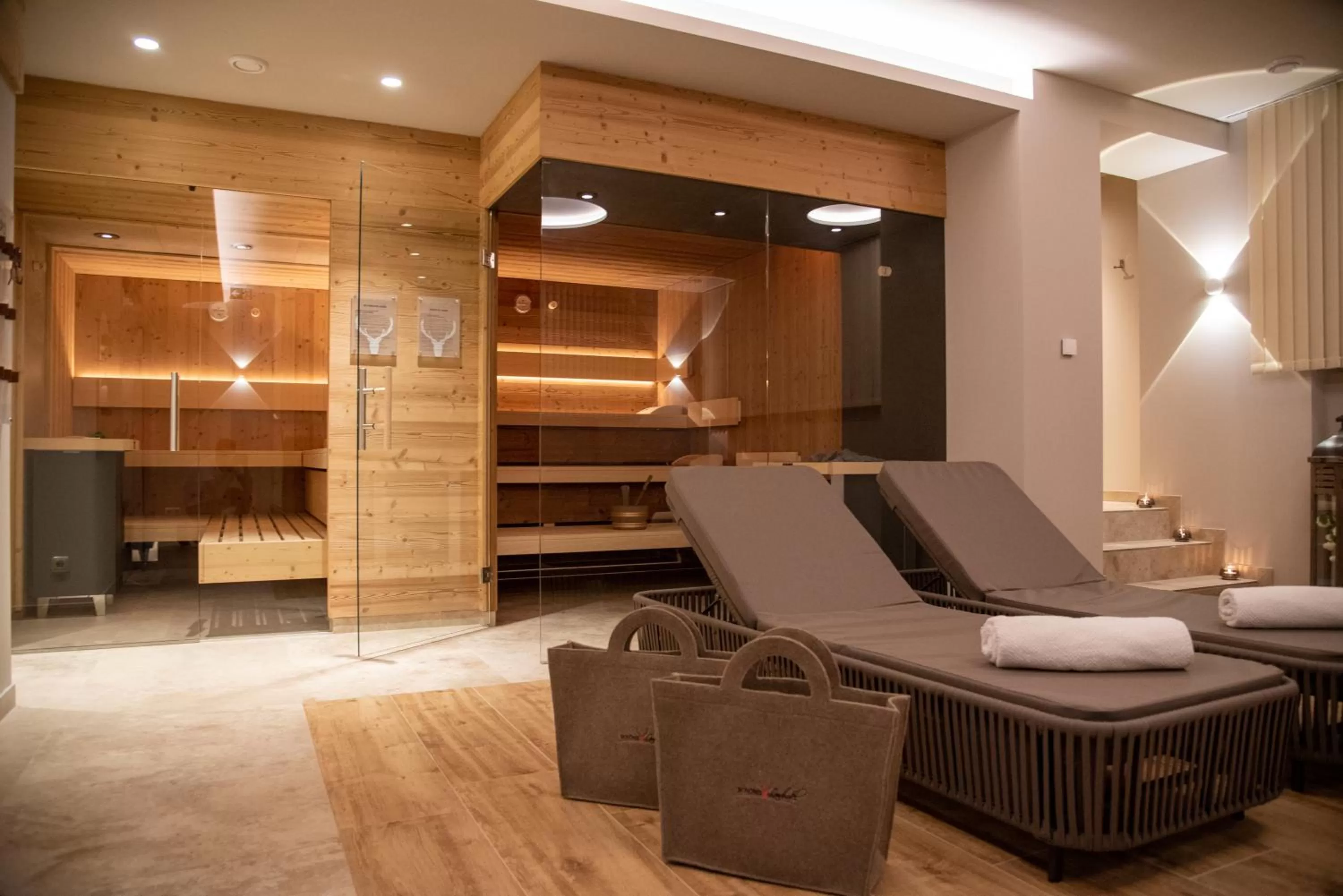 Spa and wellness centre/facilities in SCHÖNIS-Landhotel