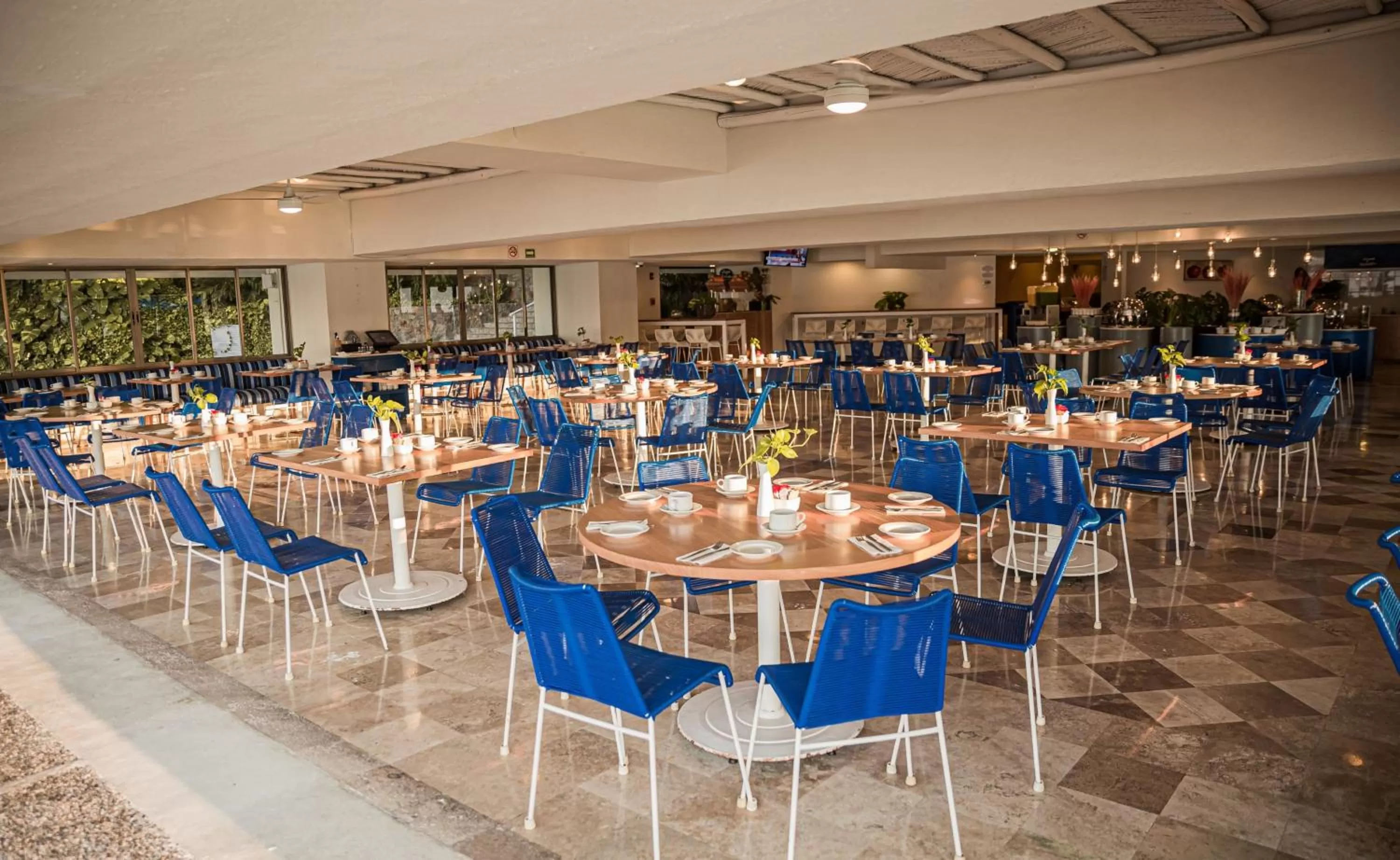 Restaurant/Places to Eat in Holiday Inn Resort Acapulco, an IHG Hotel