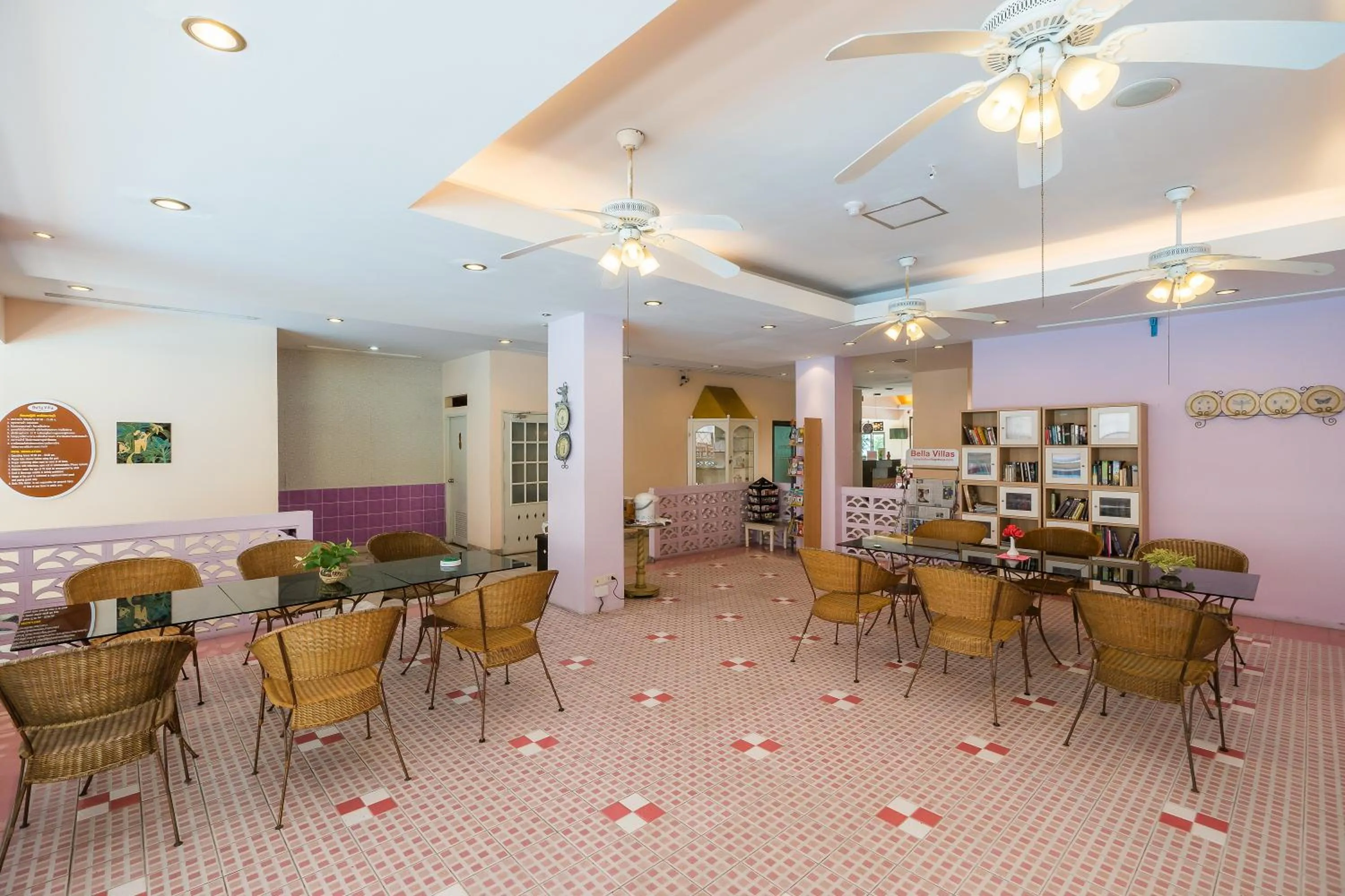 Area and facilities in Bella Villa Metro