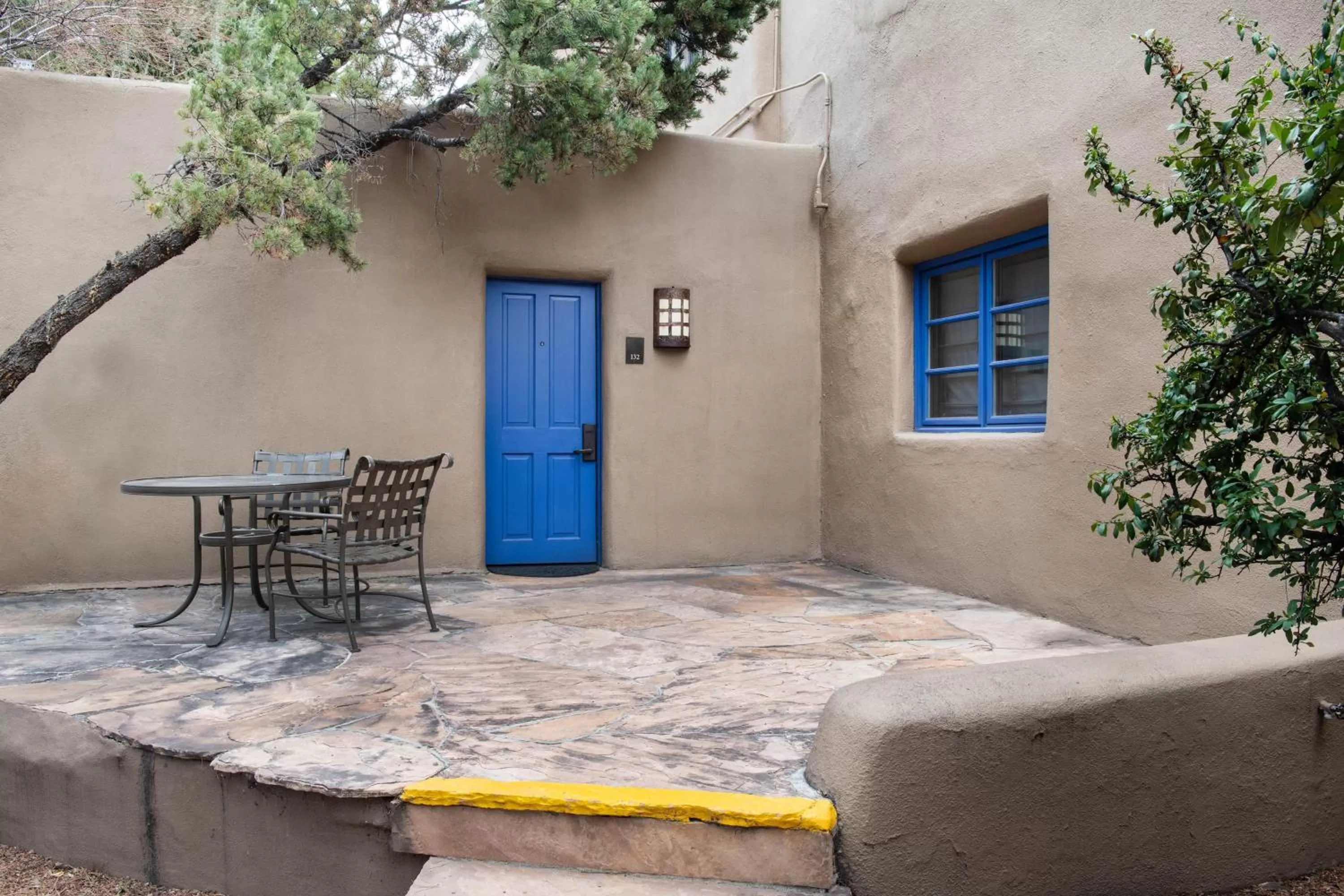Photo of the whole room in La Posada De Santa Fe, a Tribute Portfolio Resort & Spa