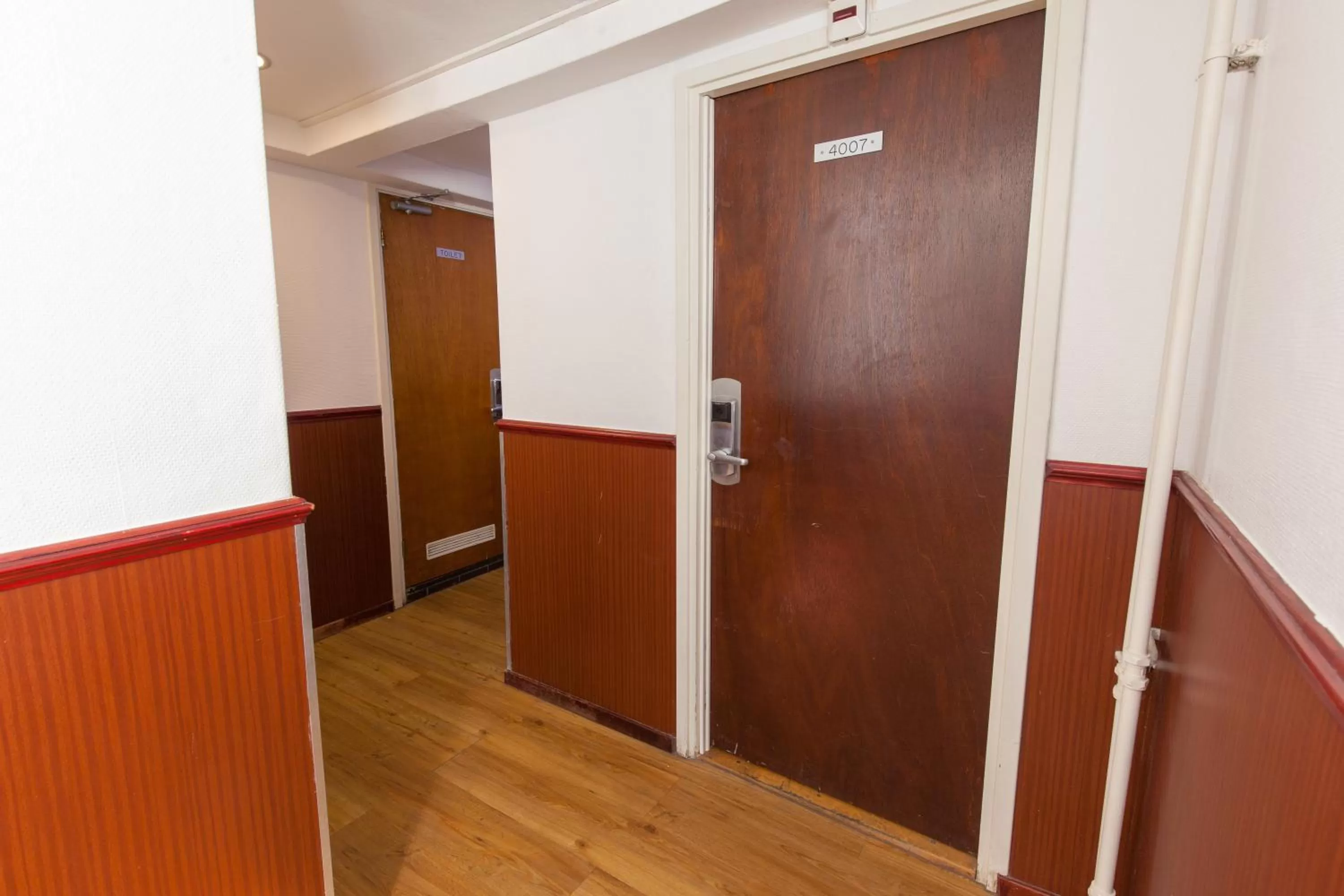 Property building in Travel Hotel Amsterdam