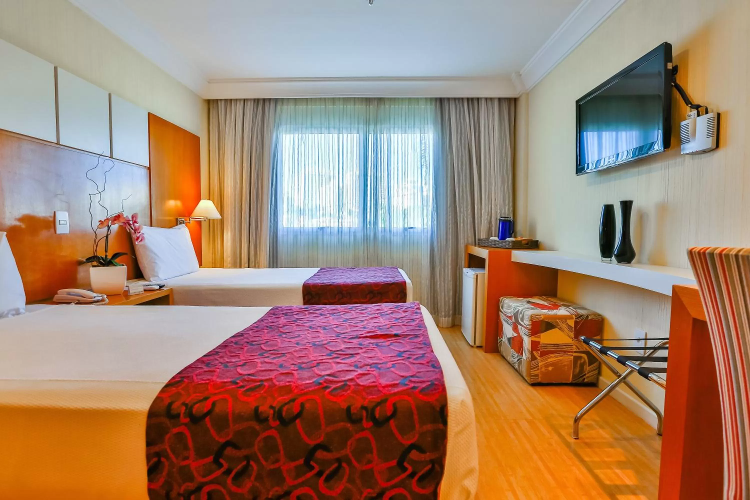 Photo of the whole room, Bed in Dubai Macaé by Atlântica