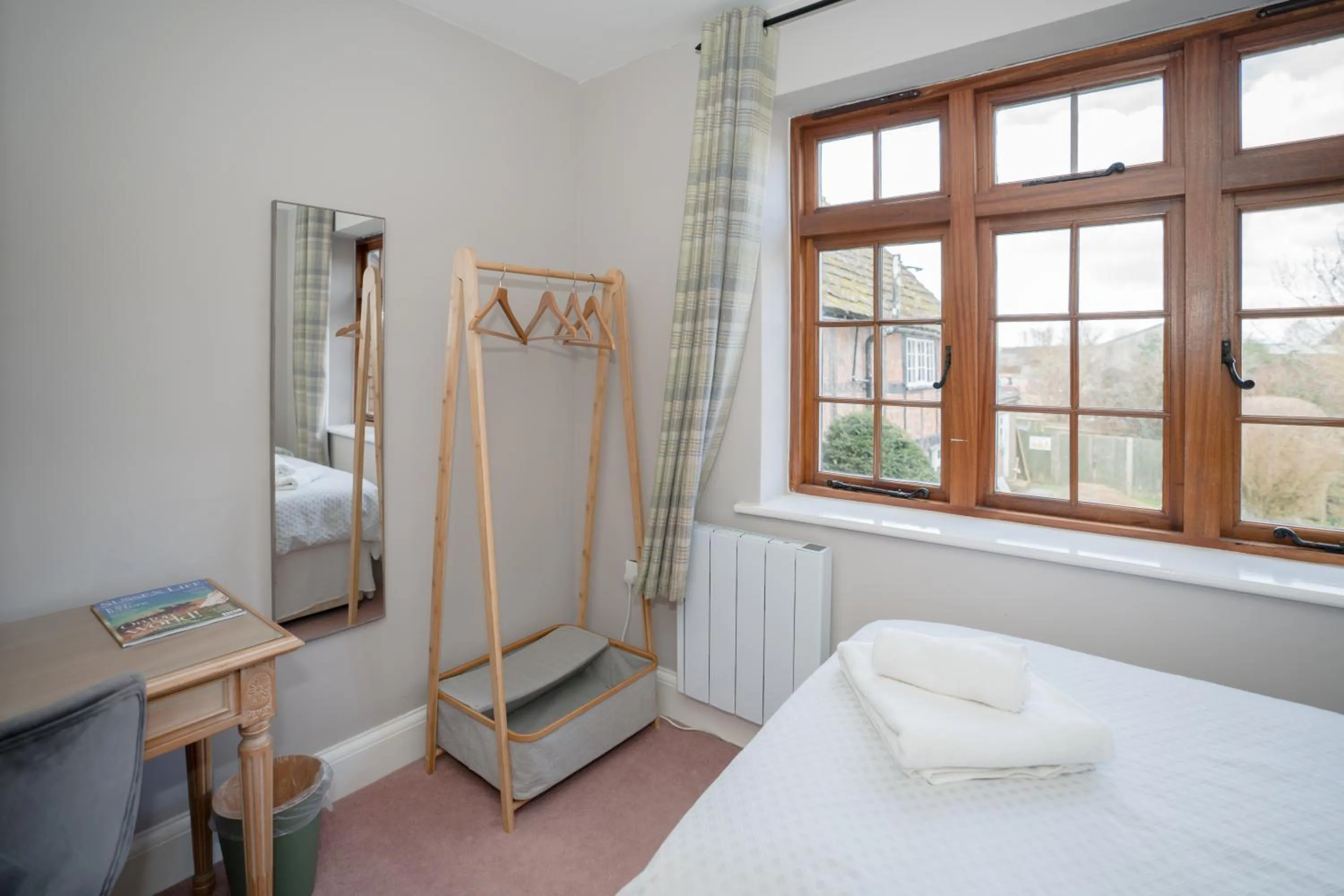 Bedroom, Bed in Tottington Manor Hotel