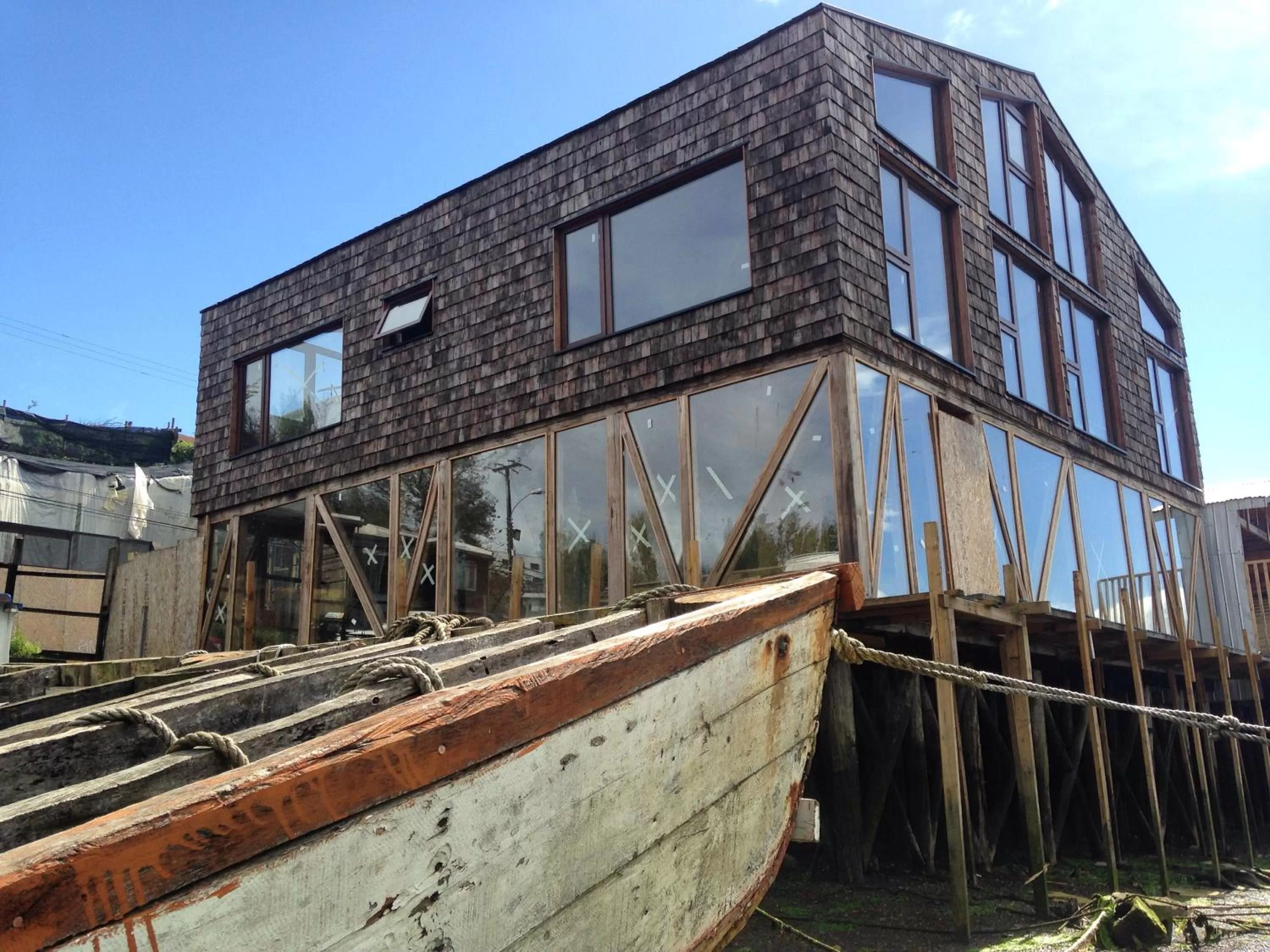 Property building in Sizigia