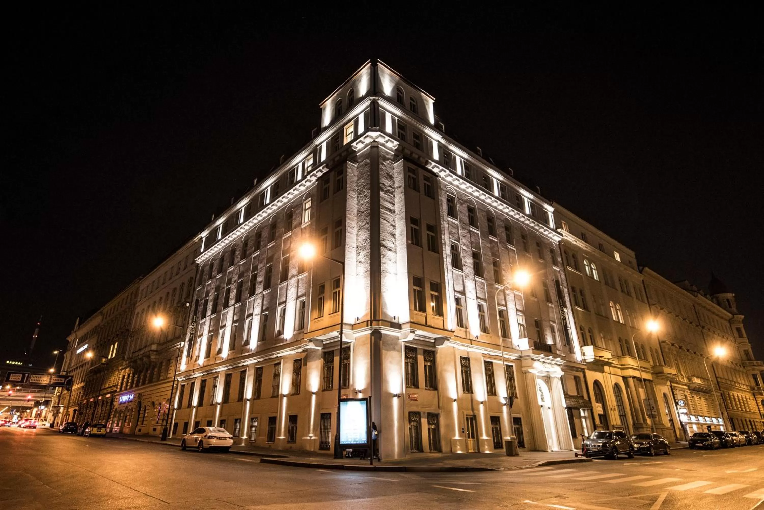 Property building in The Gold Bank