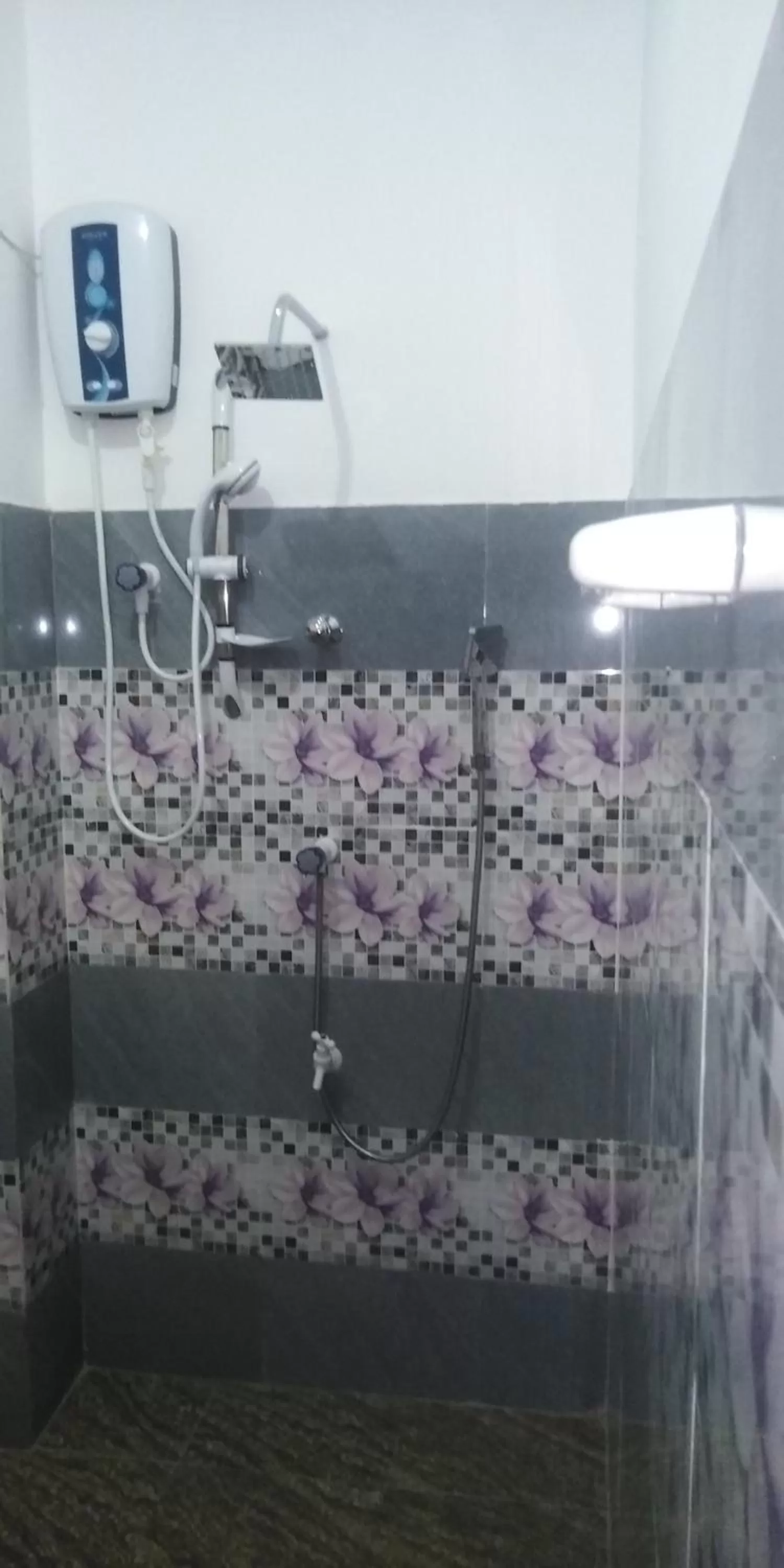 Bathroom in Pearl Resort Mirissa