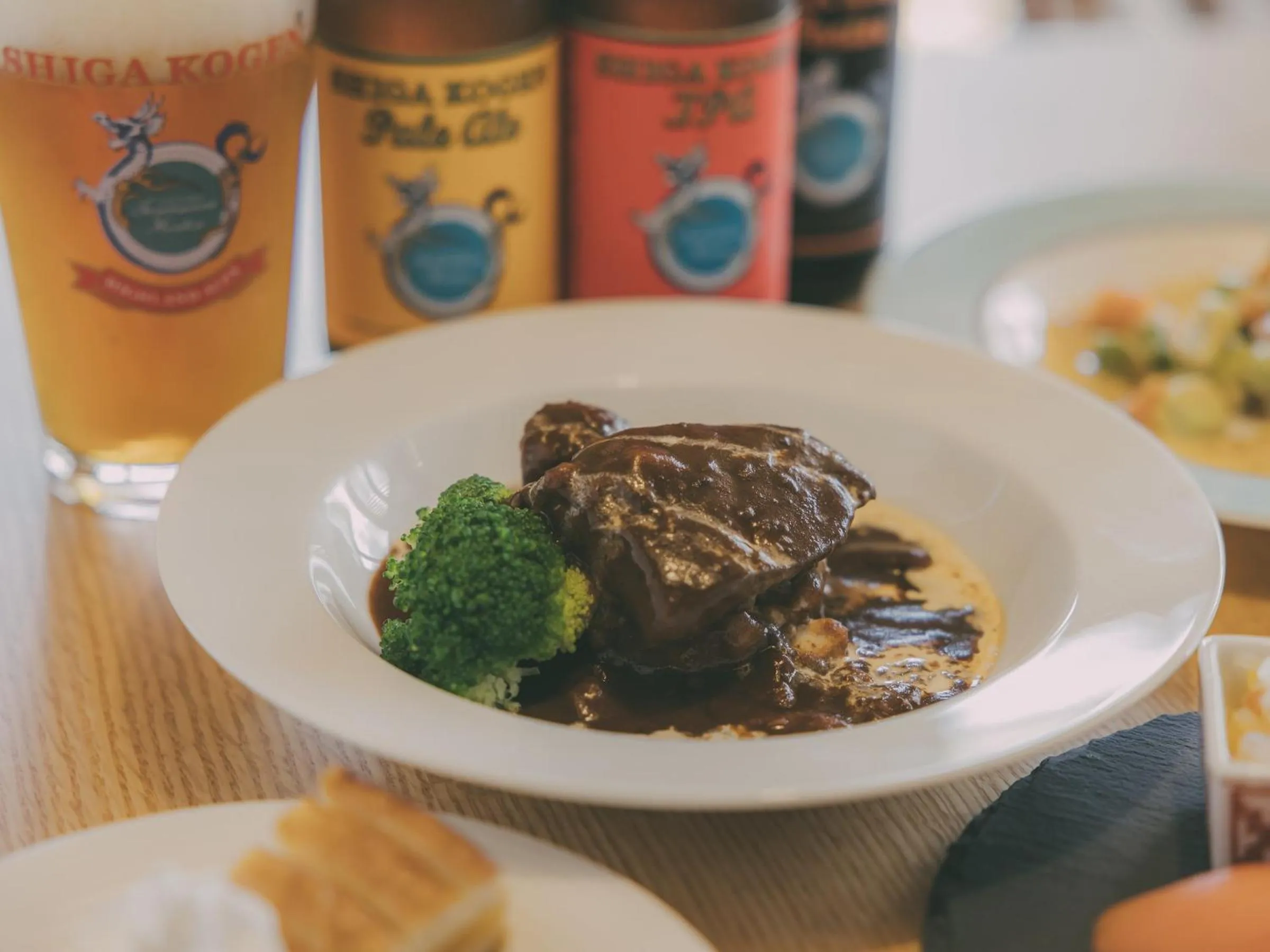 Restaurant/places to eat in Chalet Shiga