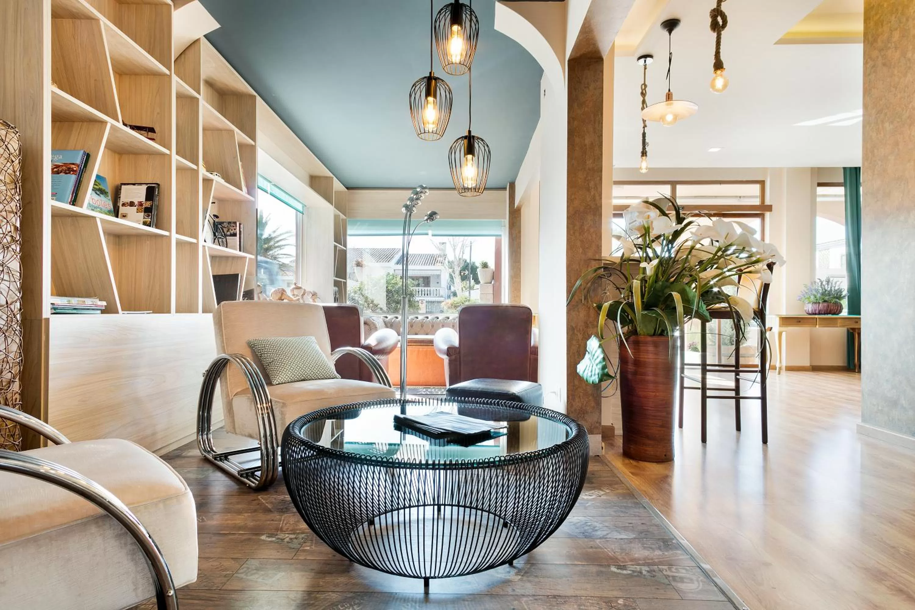 Library in Nura Santa Ponsa & Spa