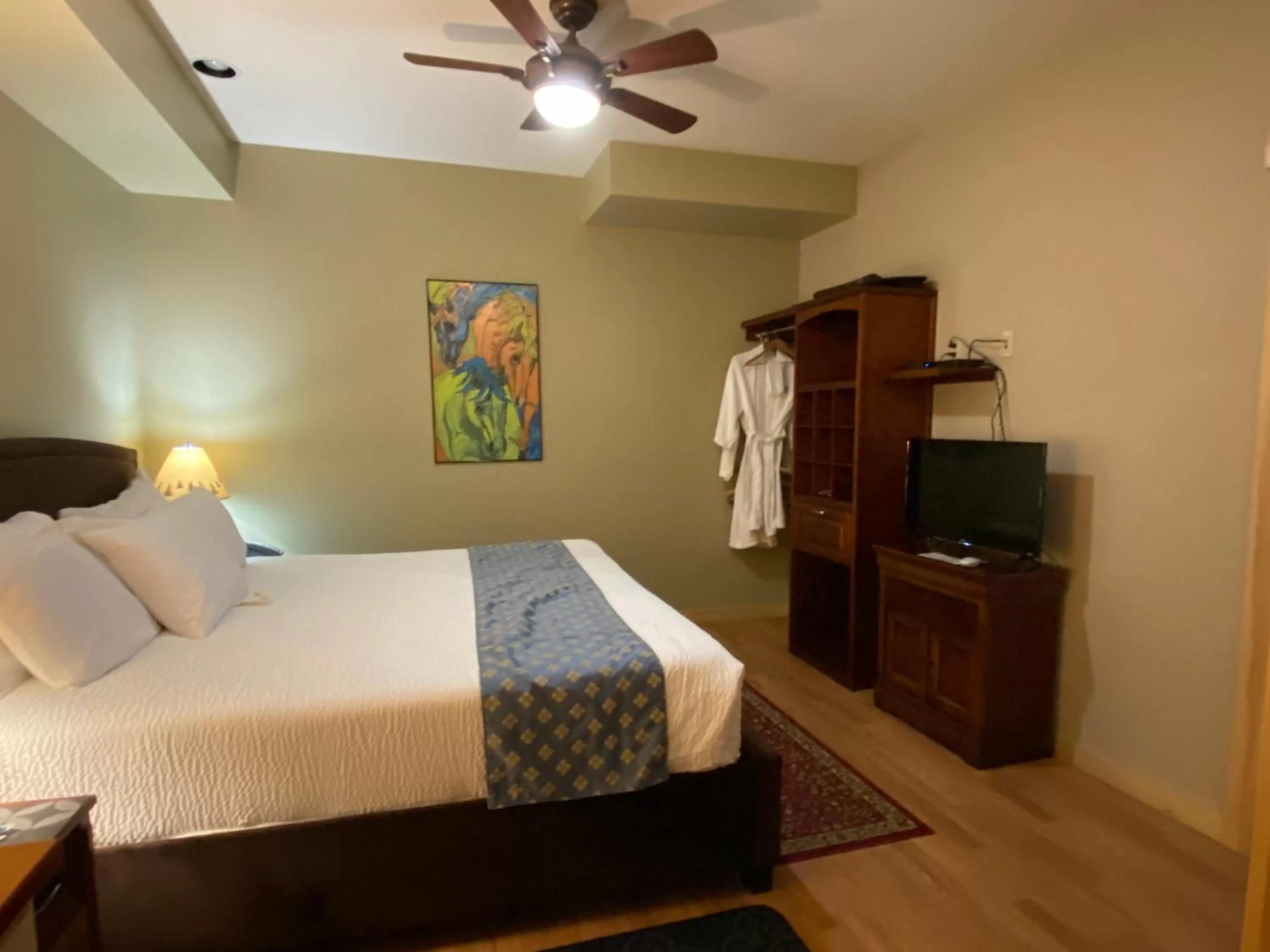 Bed in Twisp River Suites