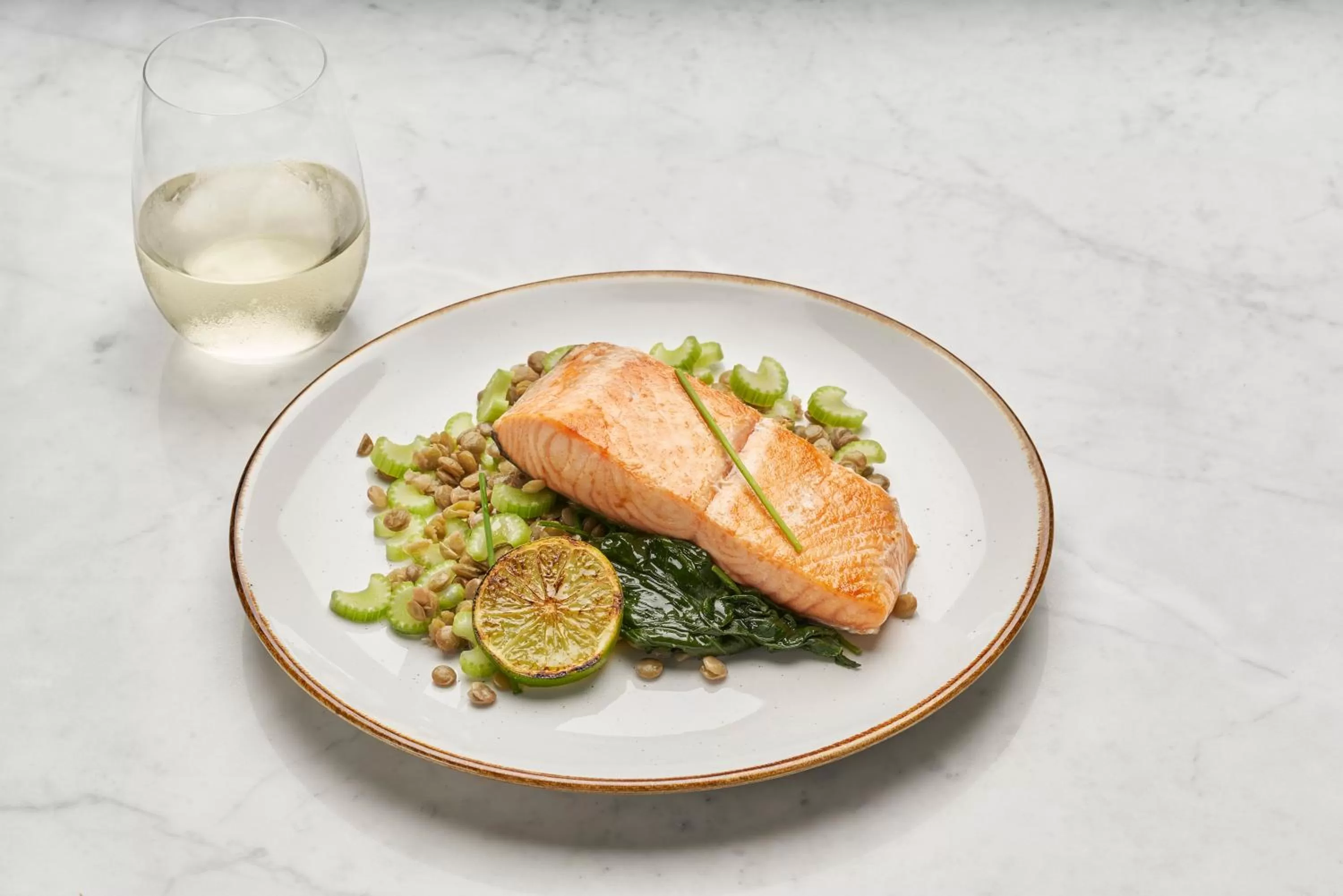 Food and drinks in YOTEL Istanbul Airport, City Entrance