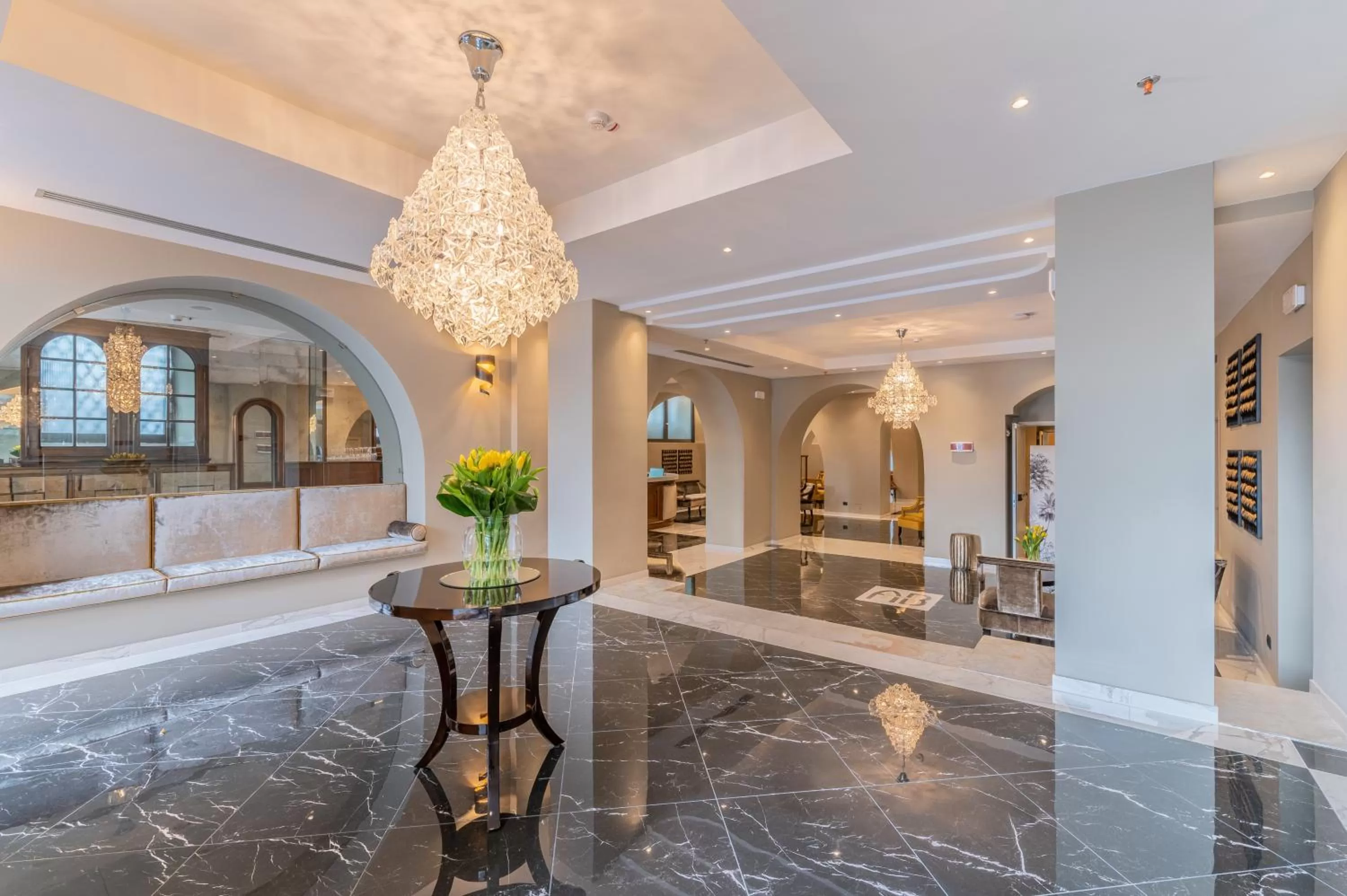 Lobby or reception in Hotel Astoria