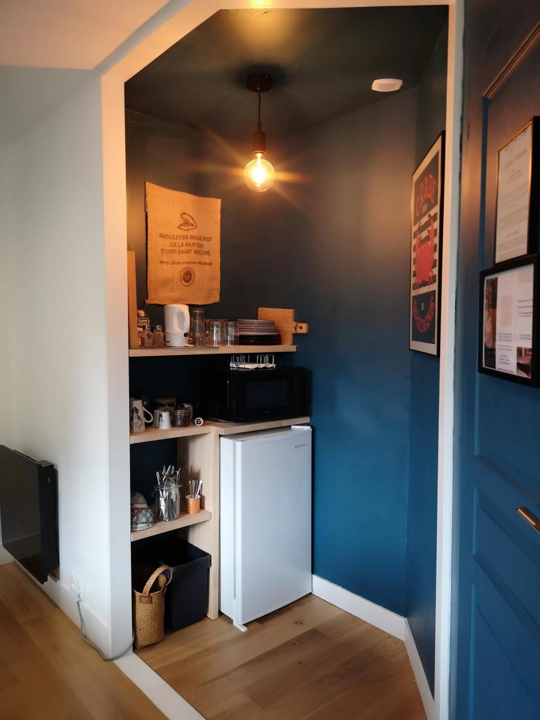 Coffee/tea facilities, Kitchen/Kitchenette in Au Gray du temps suspendu