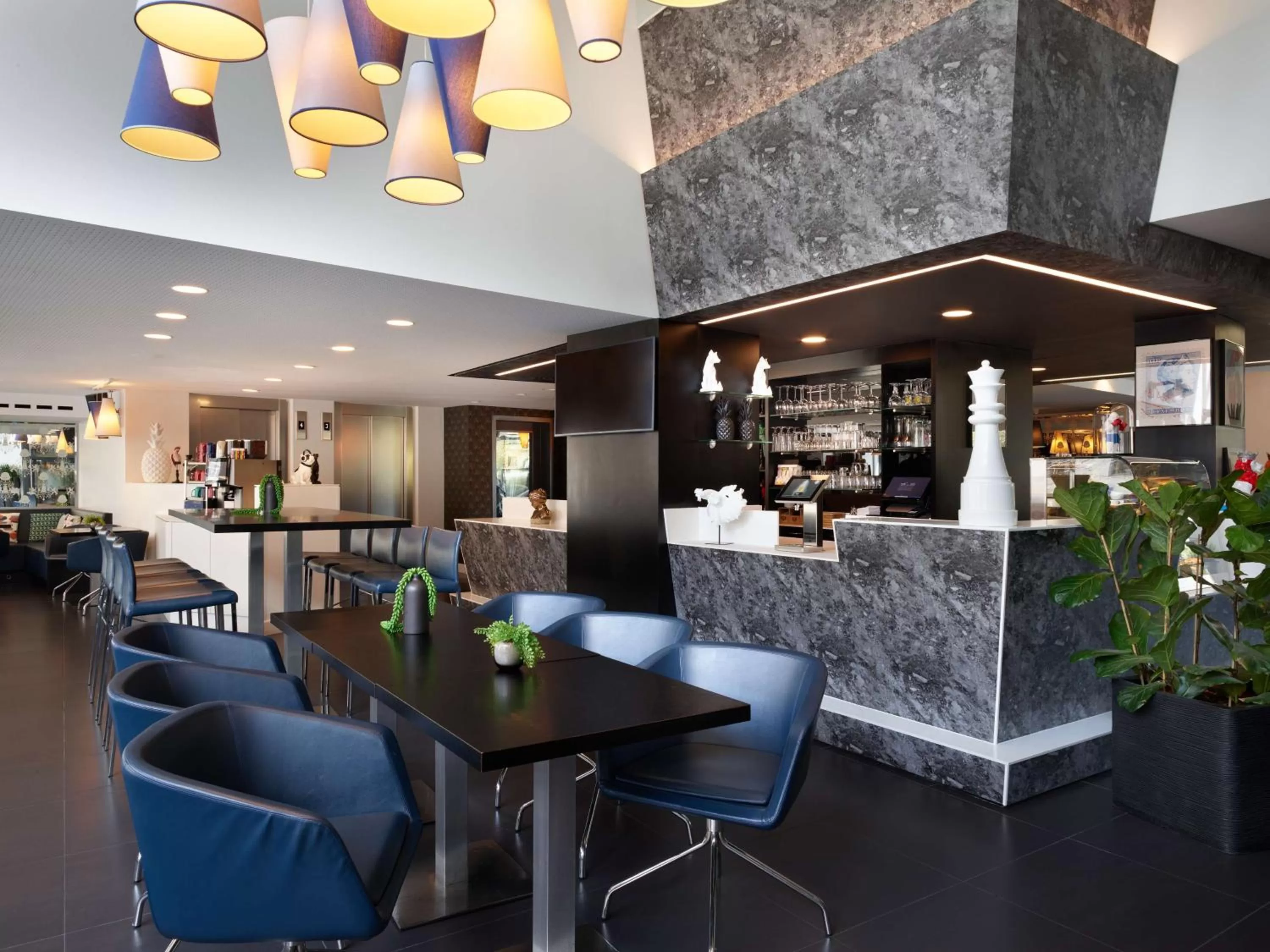 Restaurant/places to eat in Park Inn by Radisson Luxembourg City