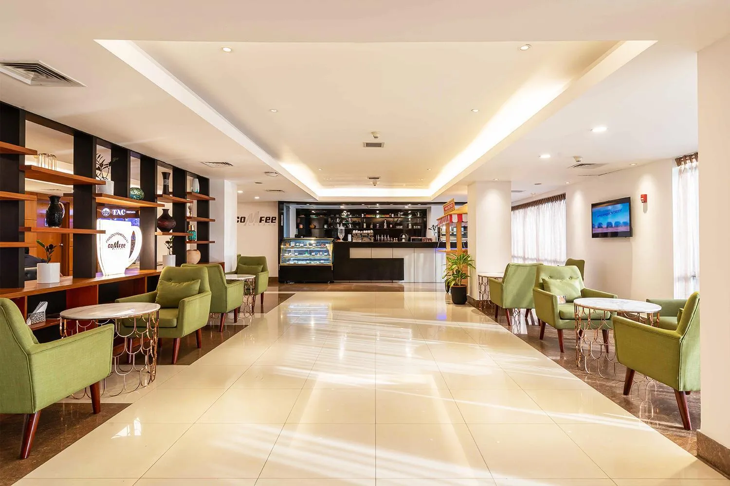 Restaurant/places to eat in Dhaka Regency Hotel & Resort