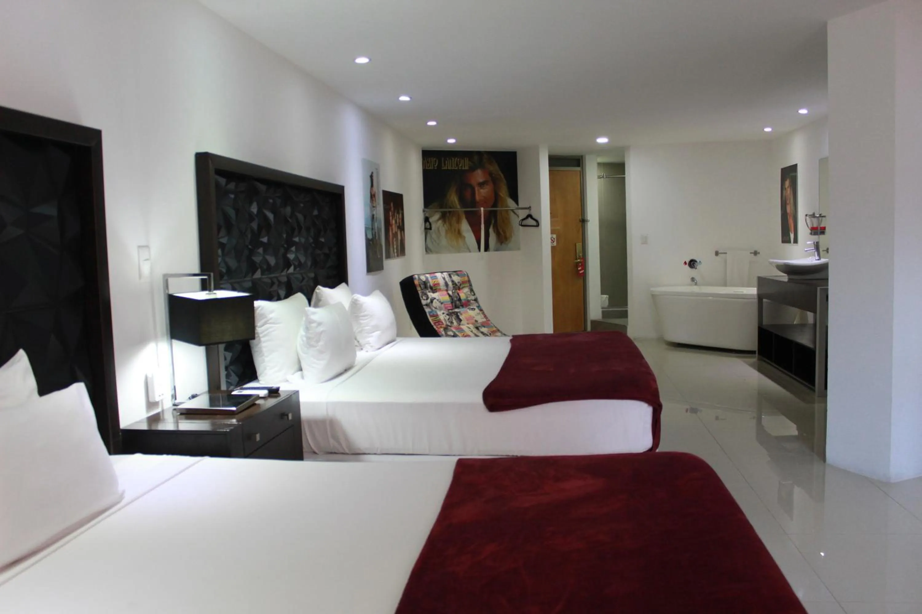 TV and multimedia, Bed in Essenzia de Cancun