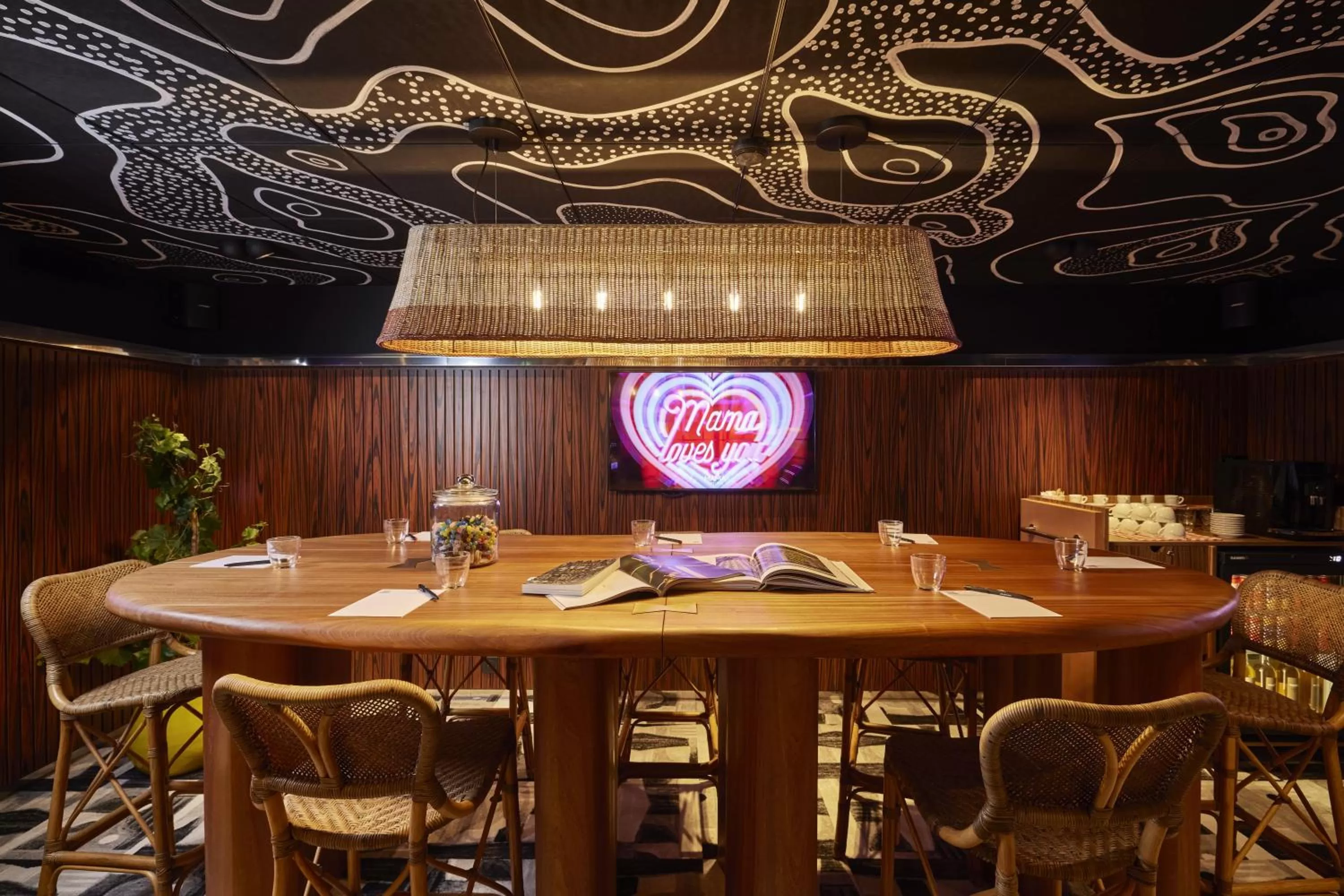 Meeting/conference room in Mama Shelter Dijon